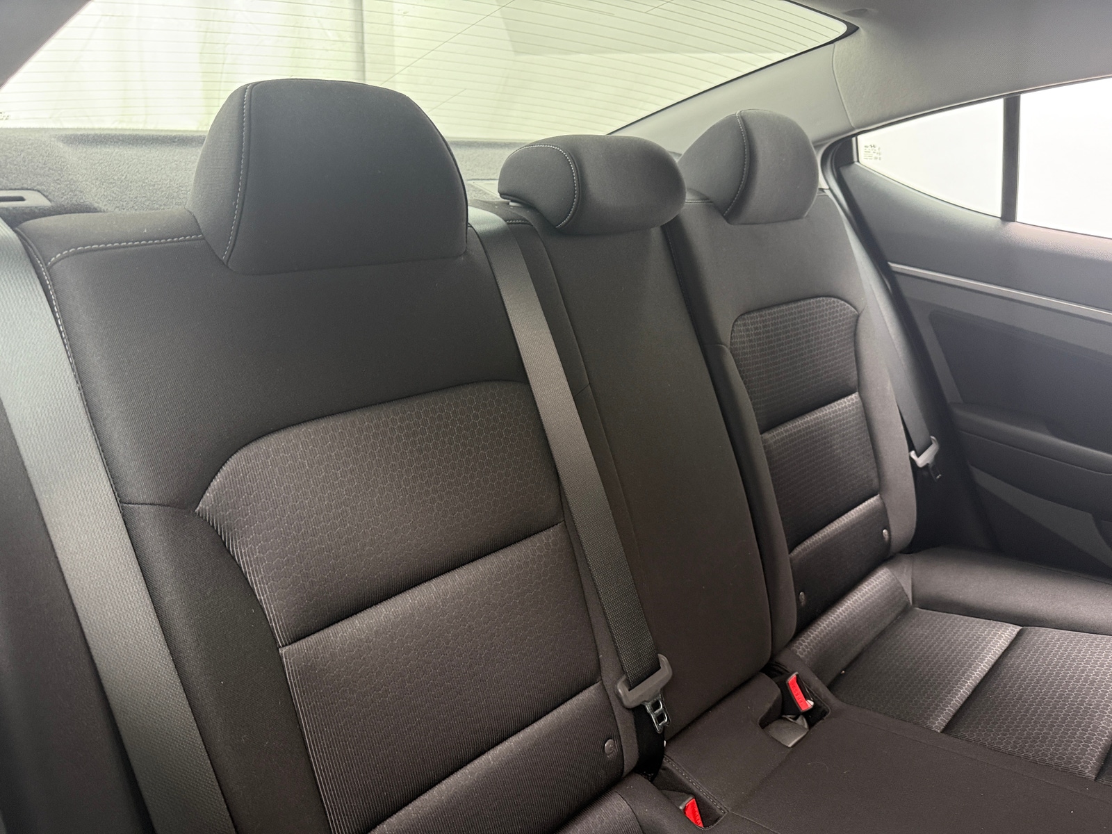 Thumbnail: 2018 Hyundai Elantra - 6