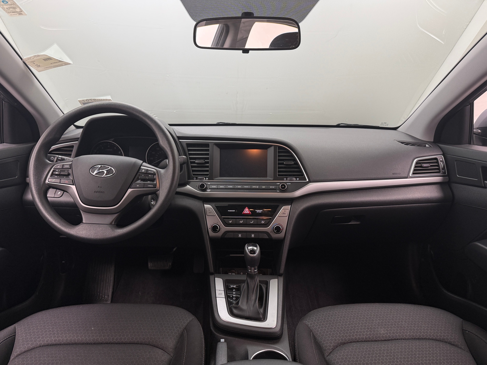 Thumbnail: 2018 Hyundai Elantra - 3