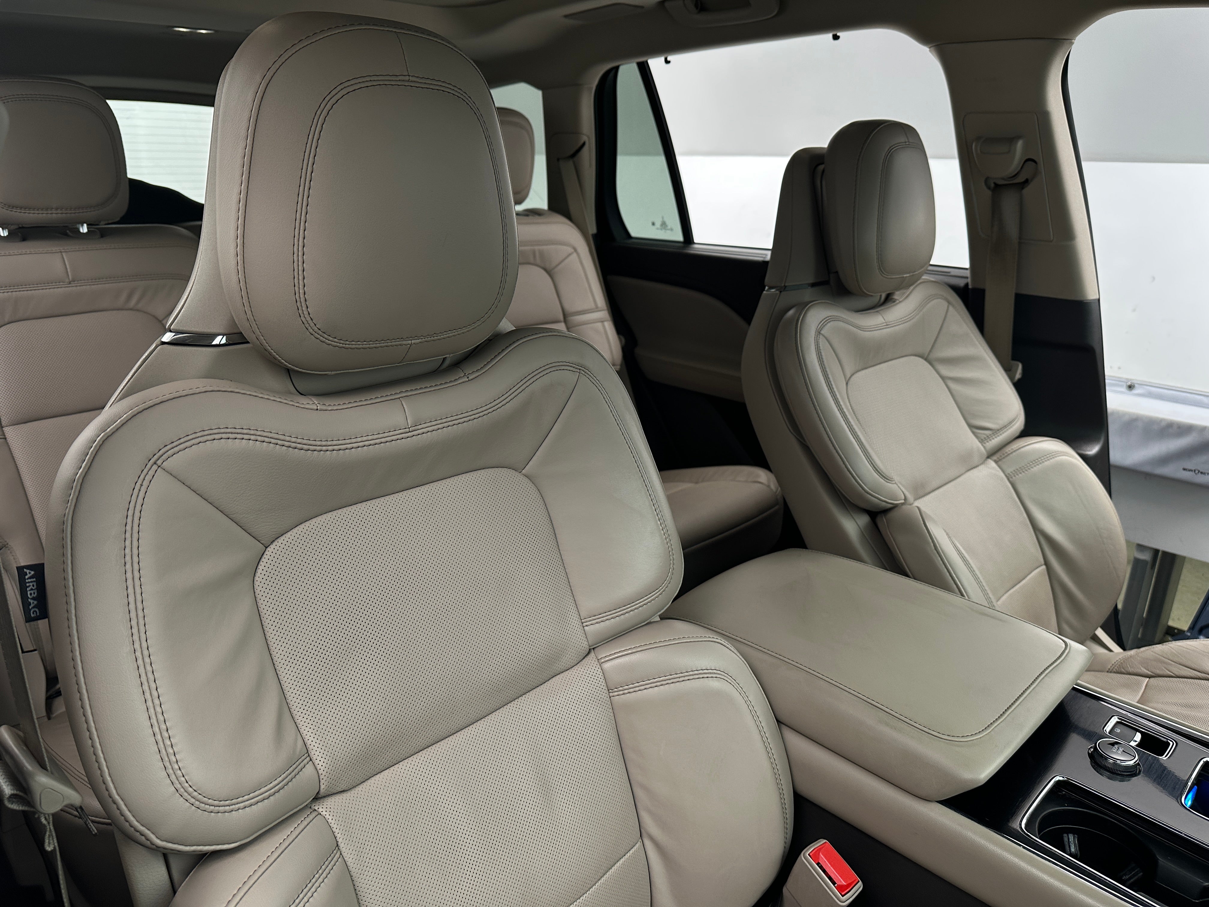 2020 Lincoln Aviator