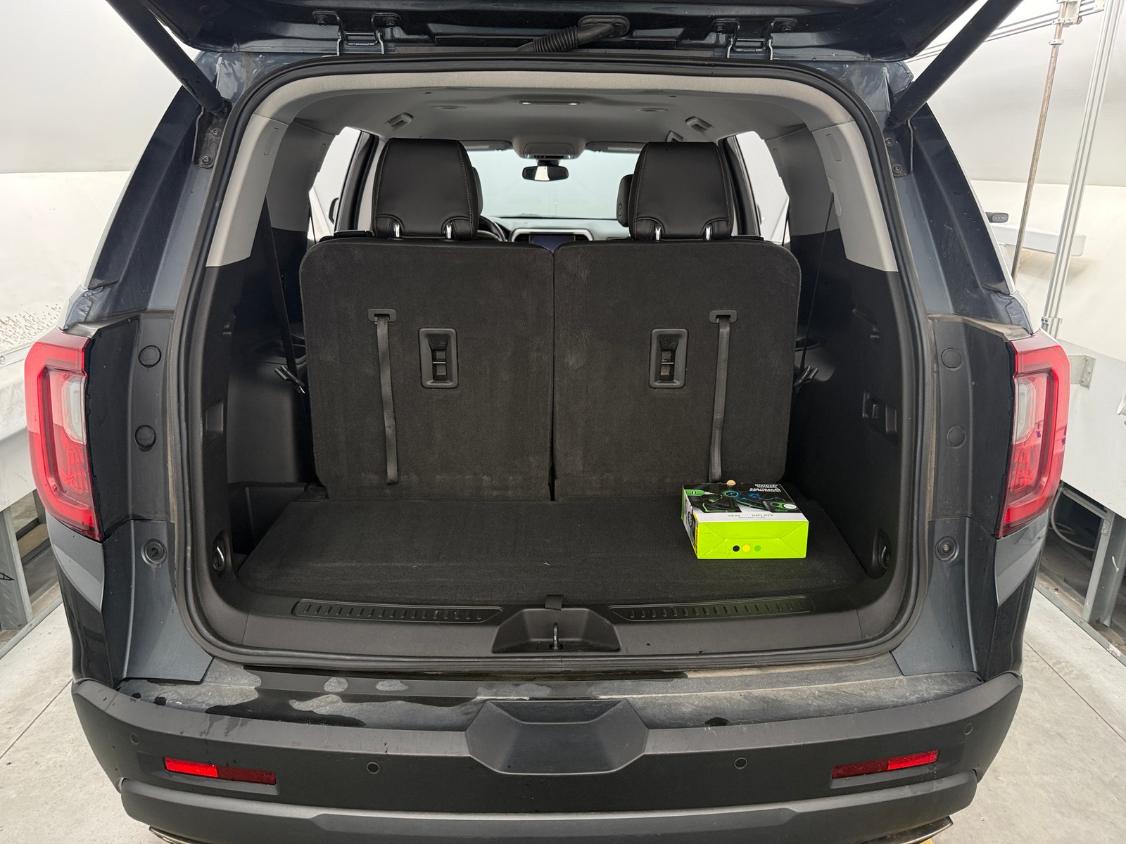 Thumbnail: 2020 GMC Acadia - 7