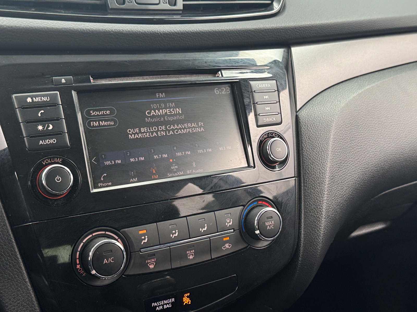 Thumbnail: 2019 Nissan Rogue Sport - 4