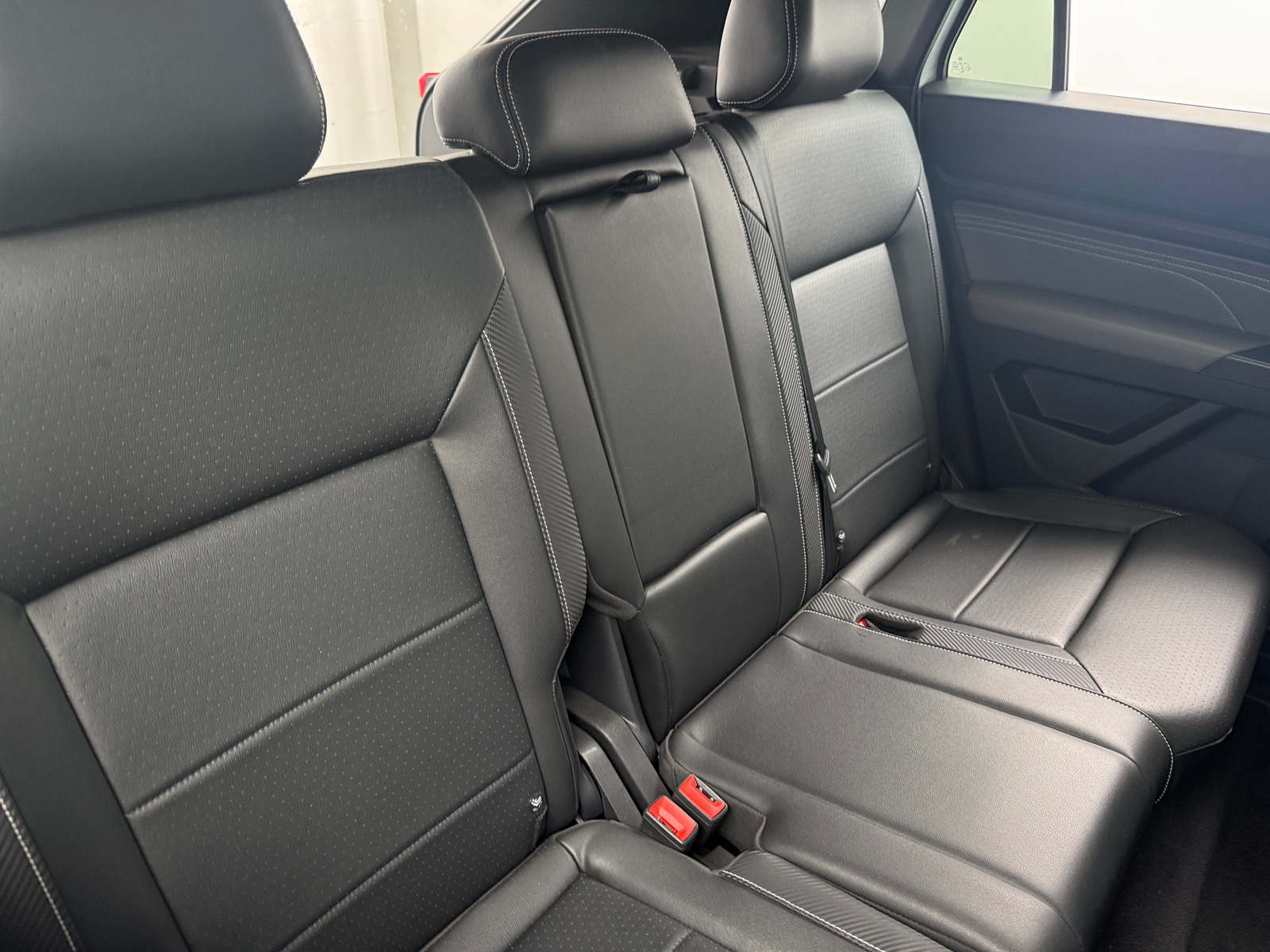 Thumbnail: 2022 Volkswagen Atlas - 5