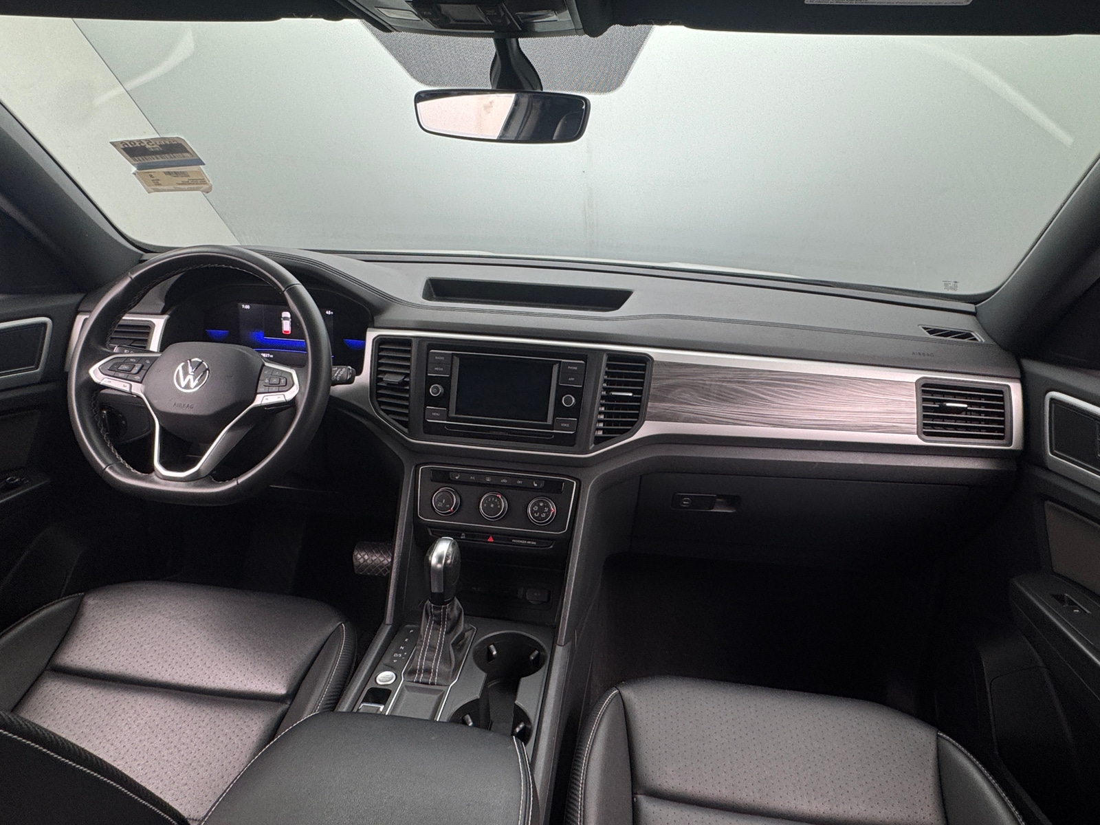 Thumbnail: 2022 Volkswagen Atlas - 2