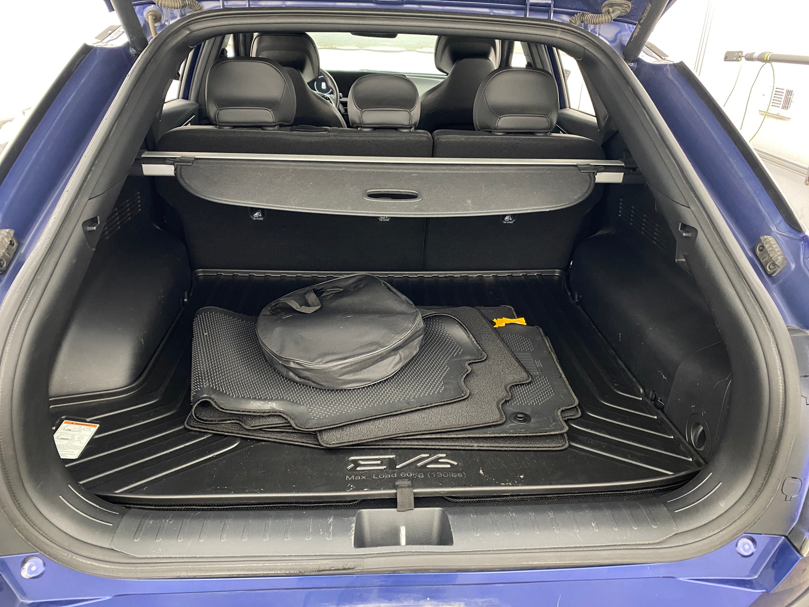 Thumbnail: 2023 Kia EV6 - 6