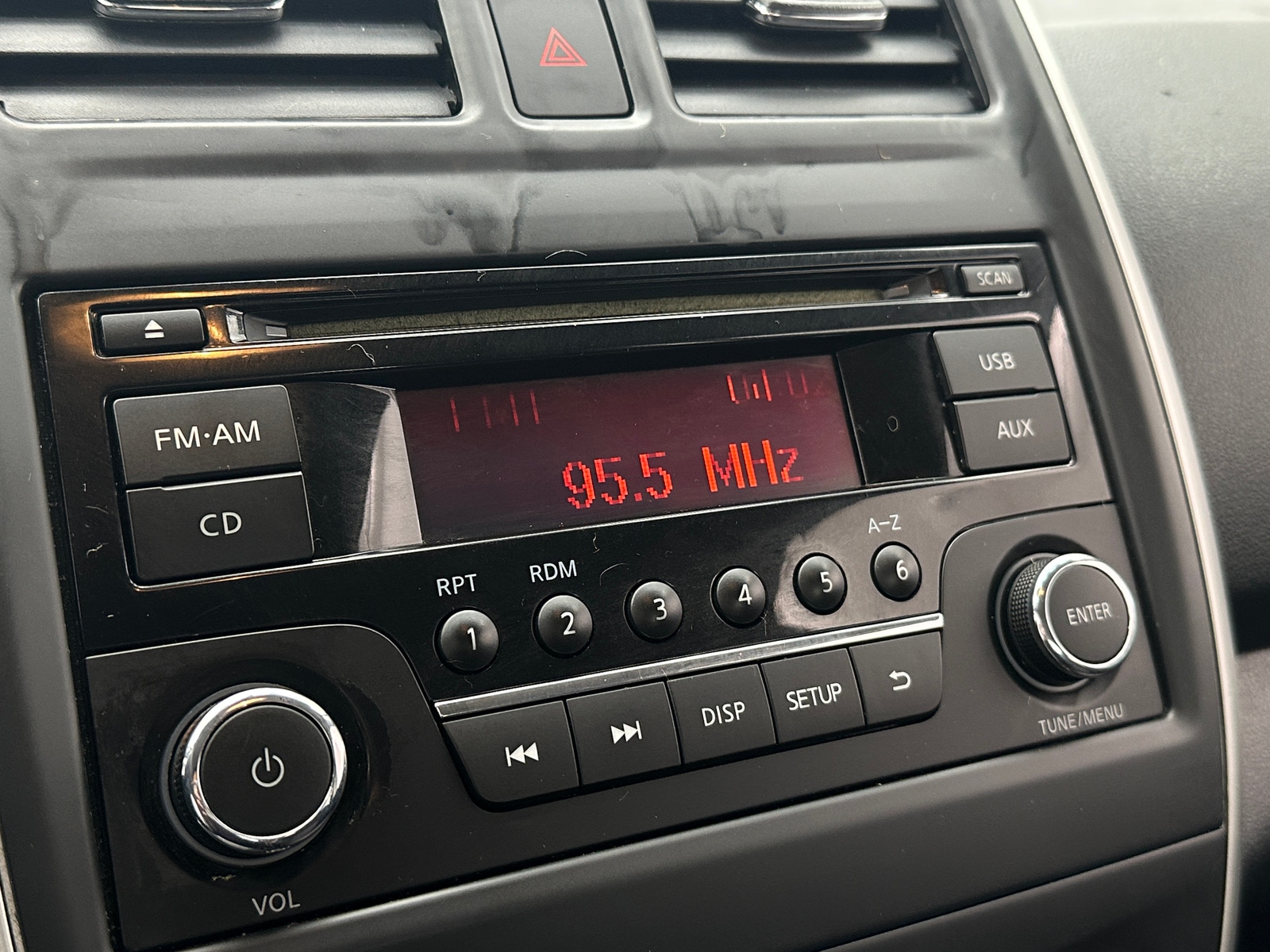 Thumbnail: 2018 Nissan Versa - 4