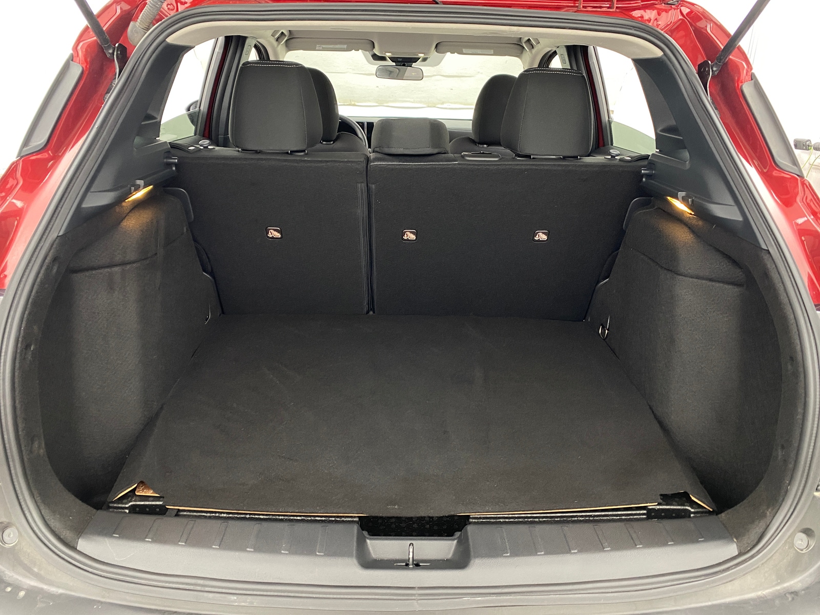 Thumbnail: 2025 Nissan Kicks - 7