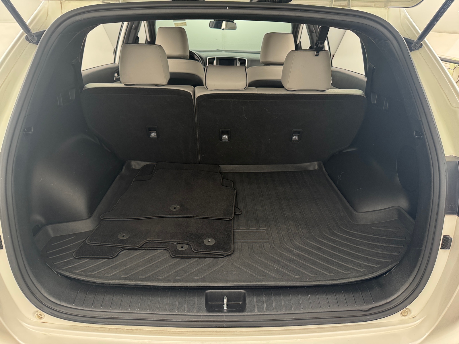 Thumbnail: 2019 Kia Sportage - 6