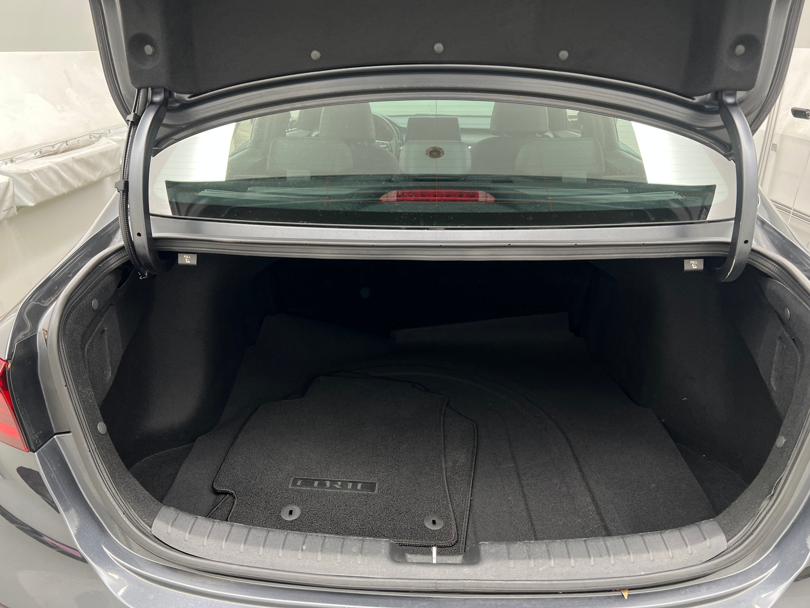 Thumbnail: 2023 Kia Forte - 6