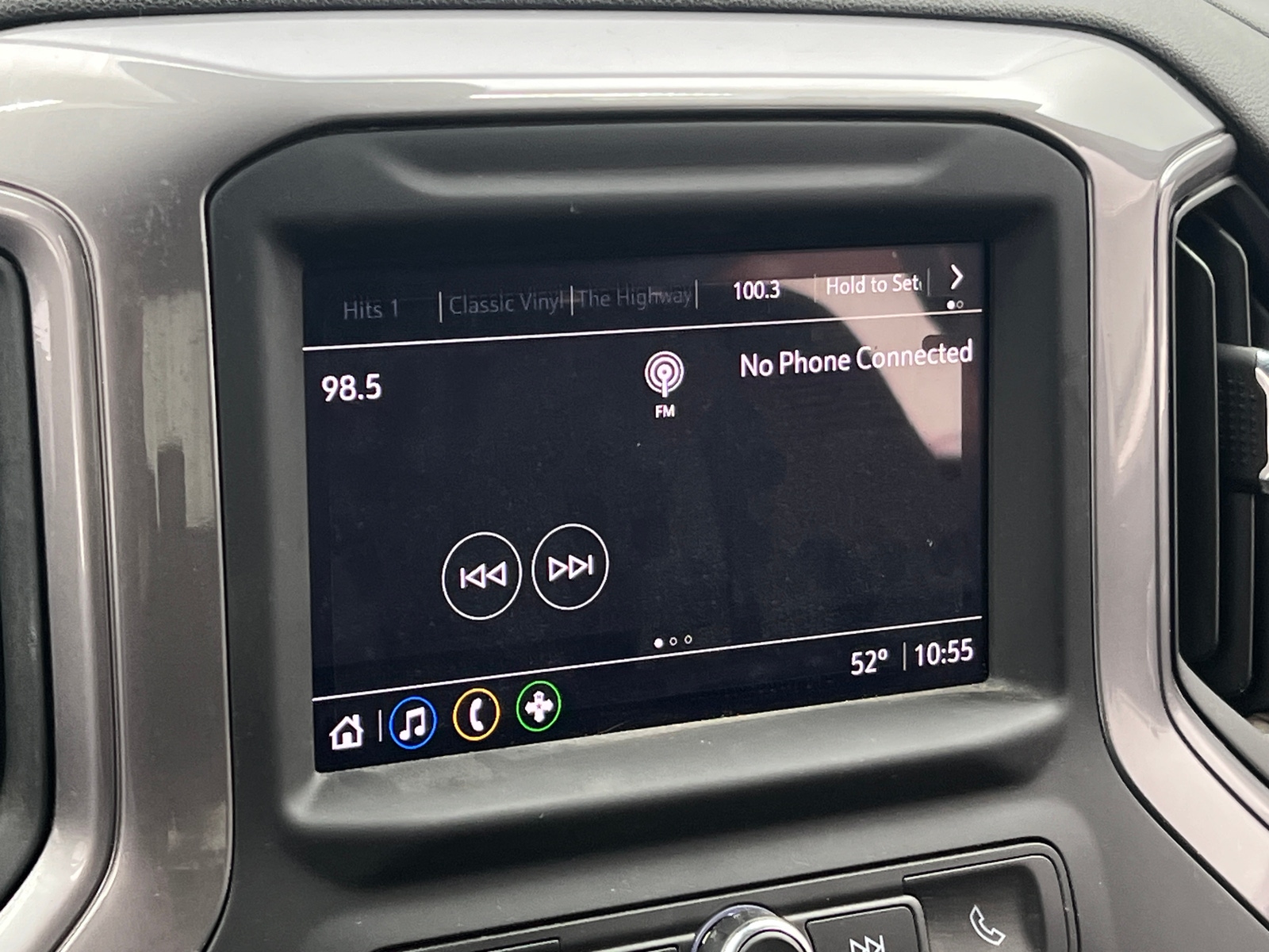 Thumbnail: 2022 Chevrolet Silverado 1500 - 4