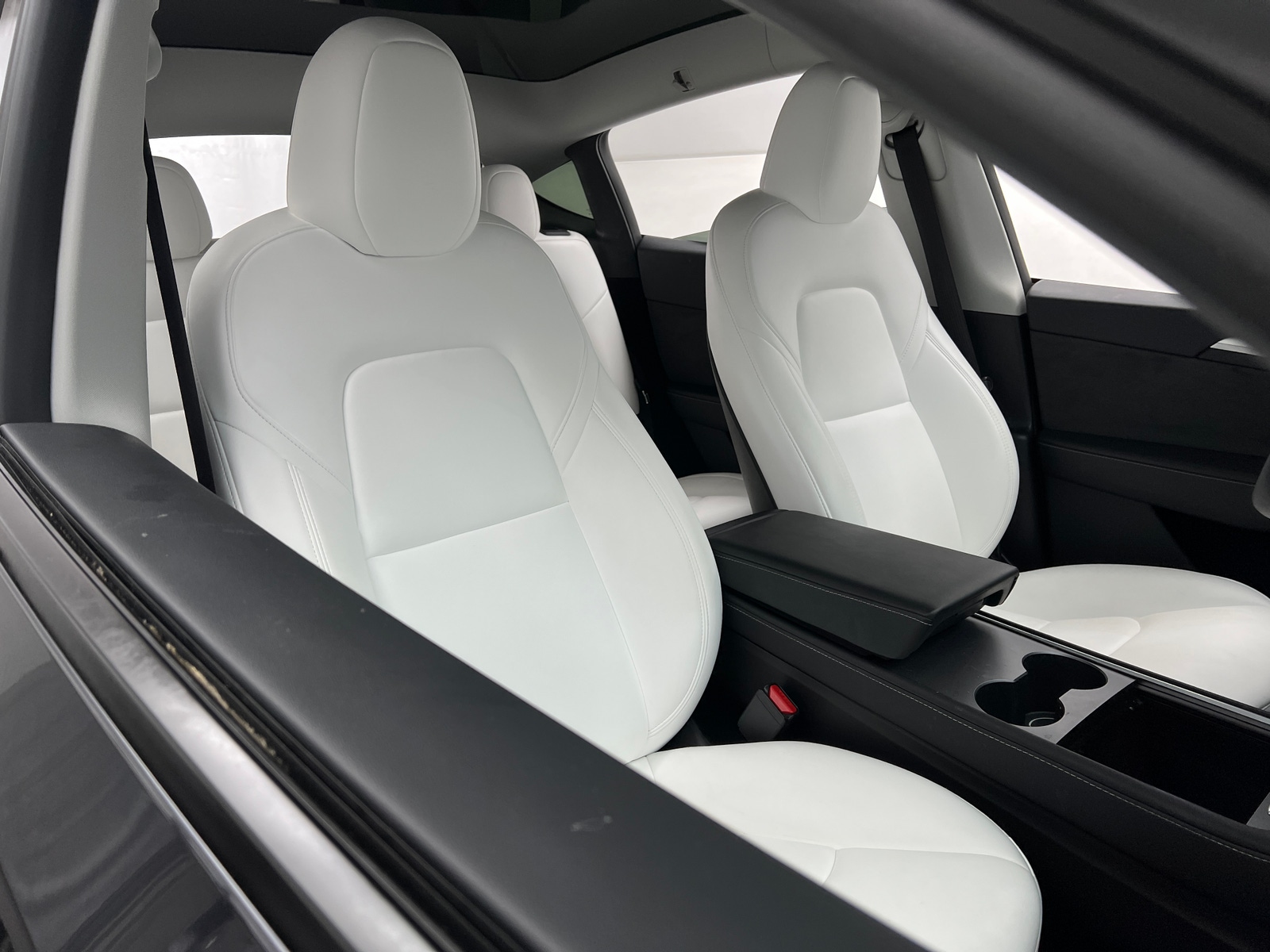 Thumbnail: 2025 Tesla Model Y - 2