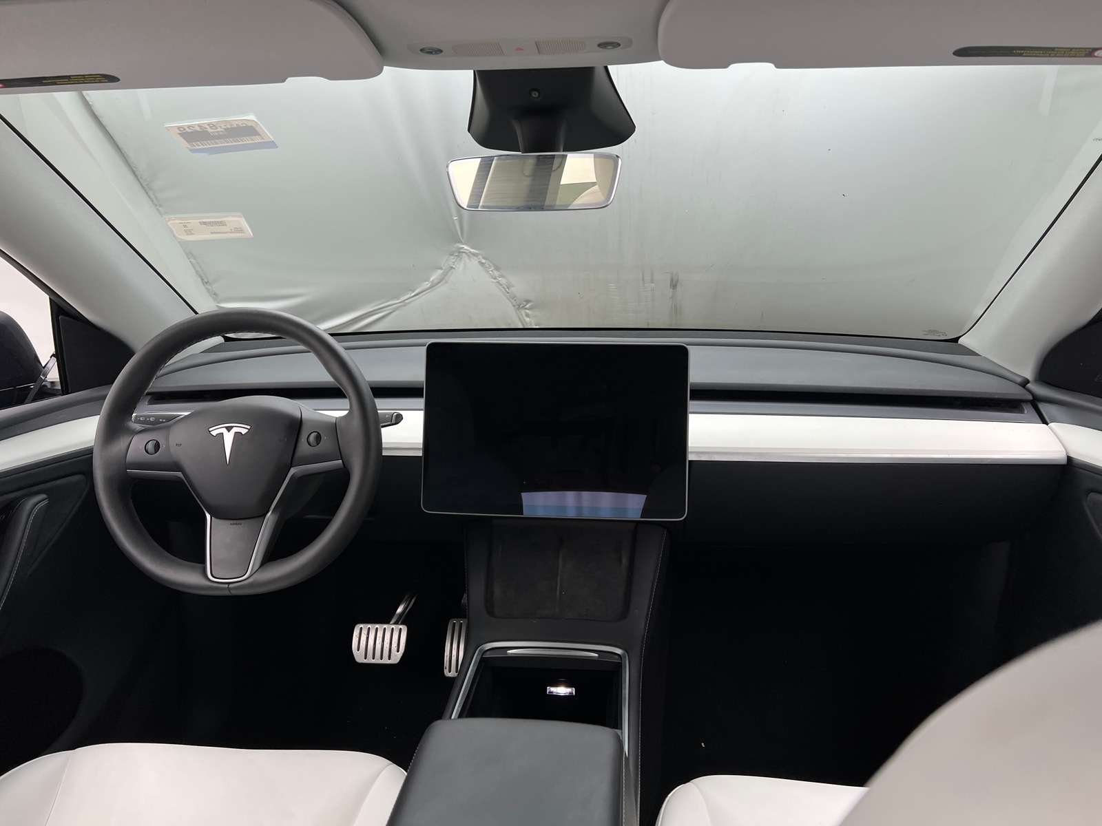 Thumbnail: 2025 Tesla Model Y - 3