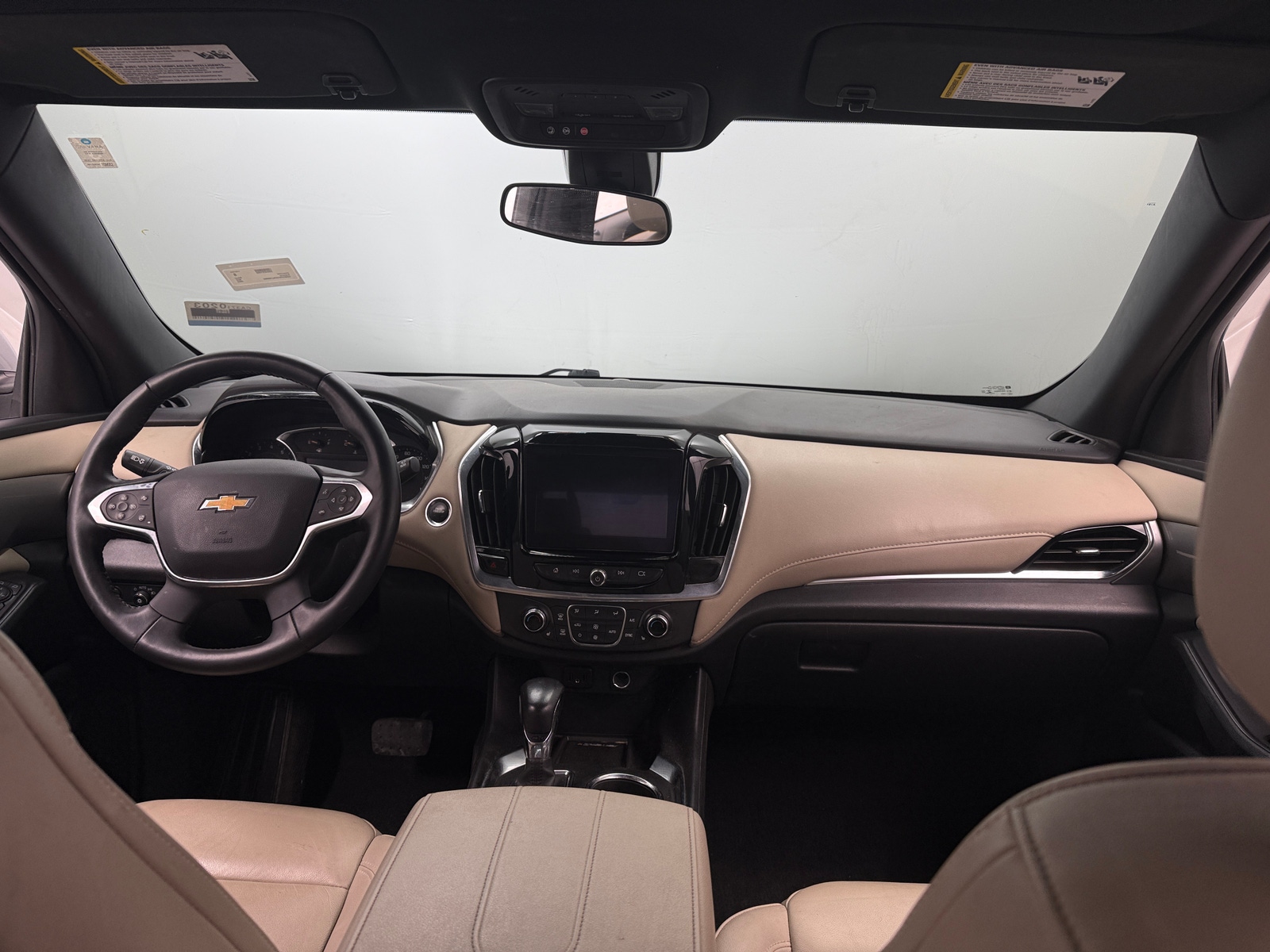 Thumbnail: 2022 Chevrolet Traverse - 2