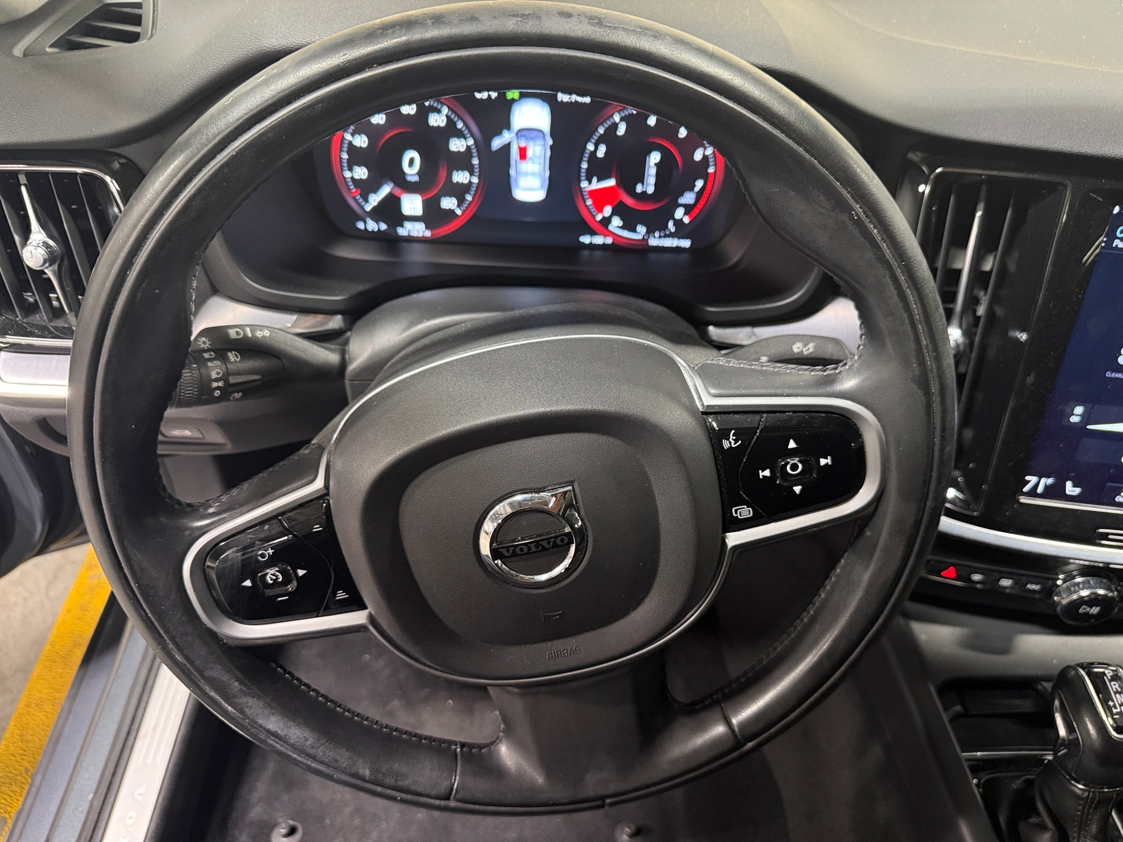 Thumbnail: 2020 Volvo S60 - 4