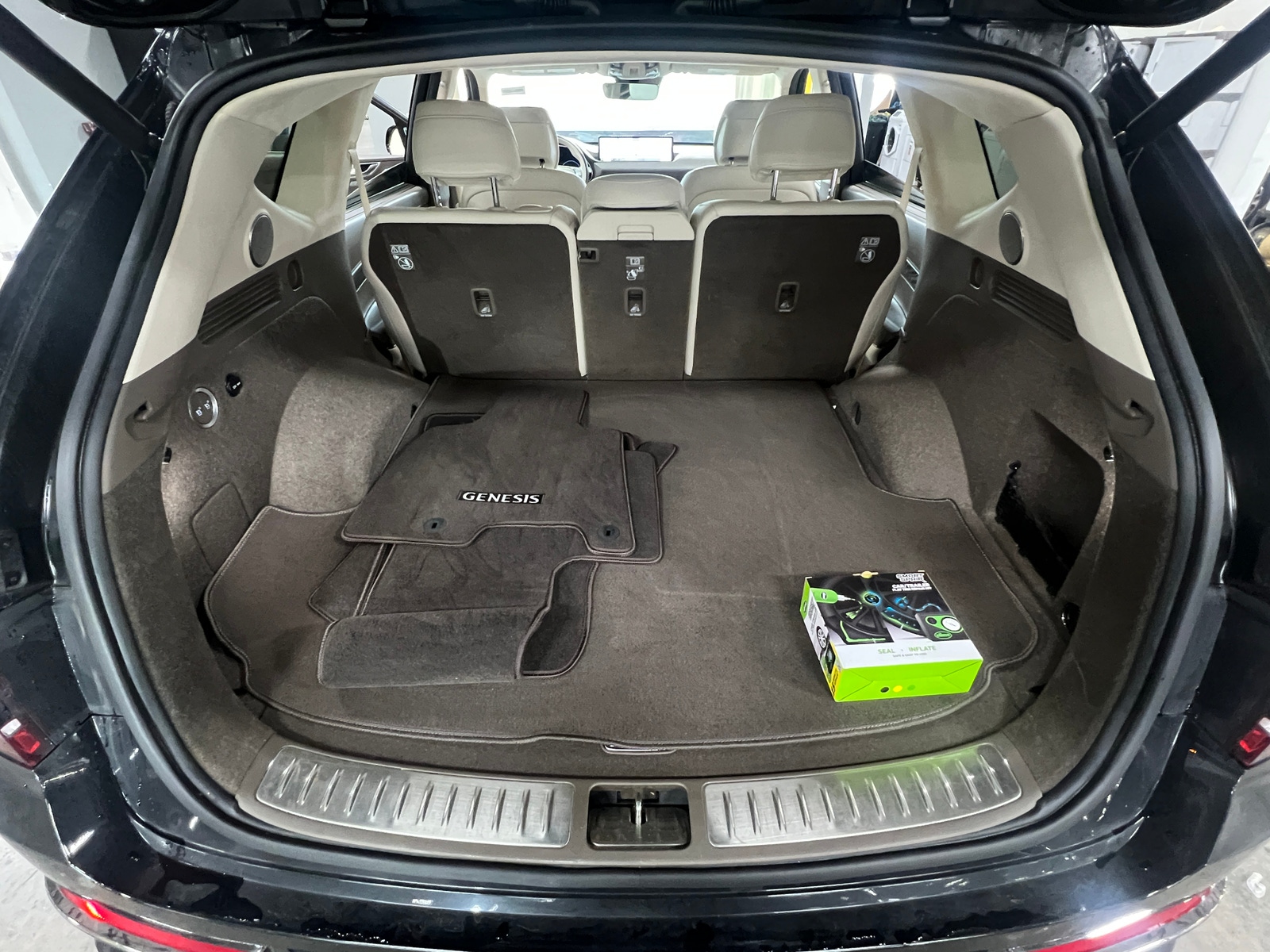 Thumbnail: 2021 Genesis GV80 - 6