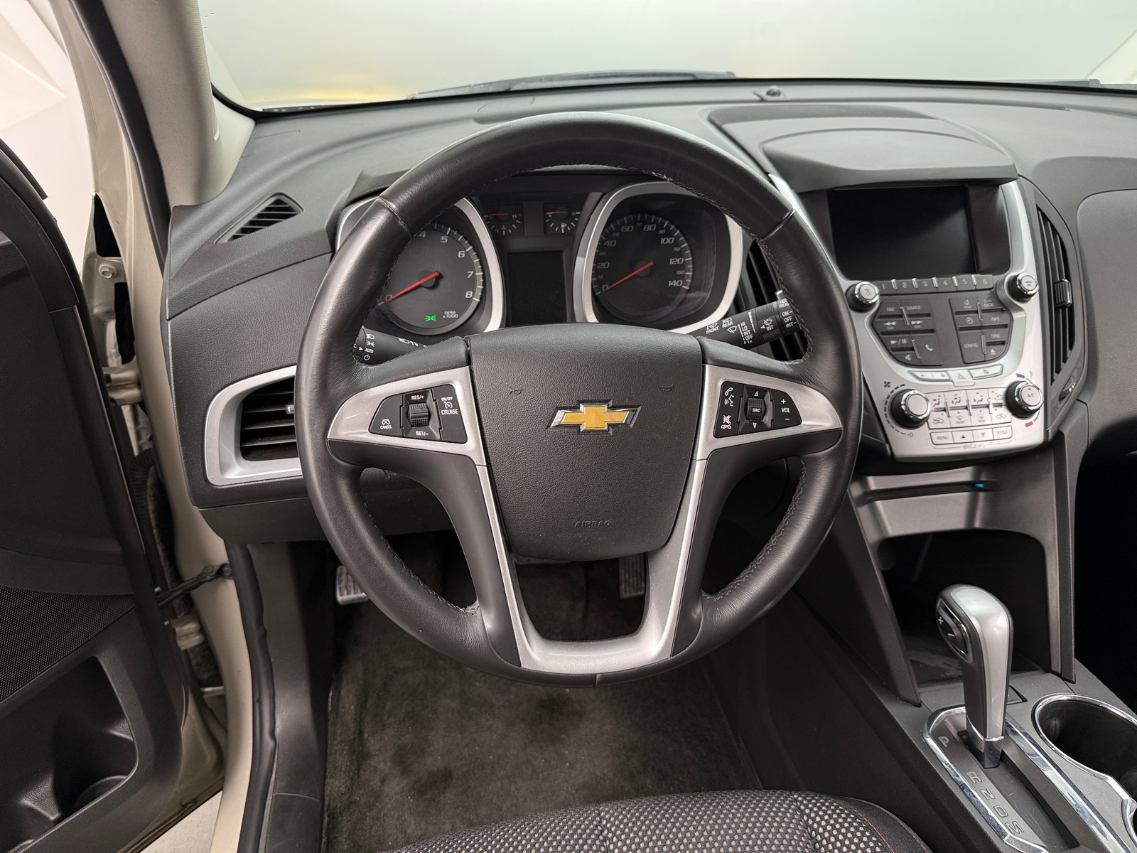 Thumbnail: 2015 Chevrolet Equinox - 5