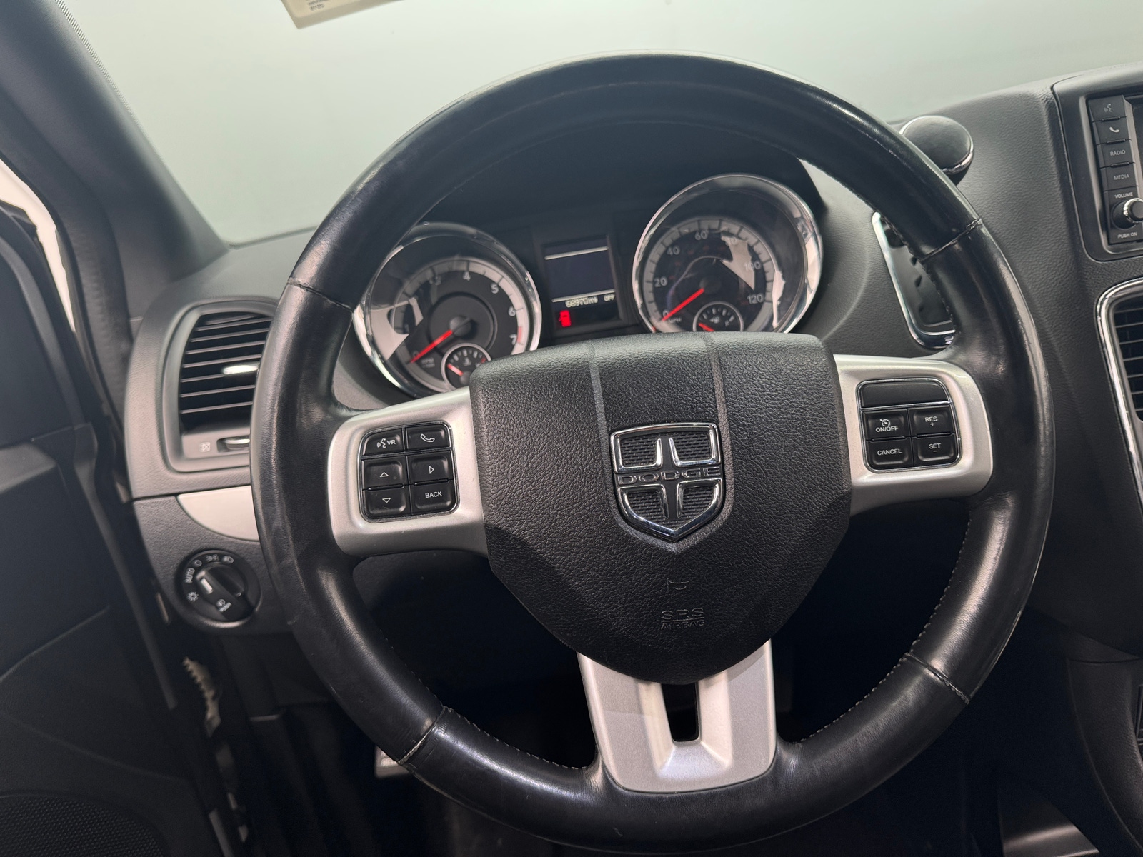 Thumbnail: 2019 Dodge Grand Caravan - 4