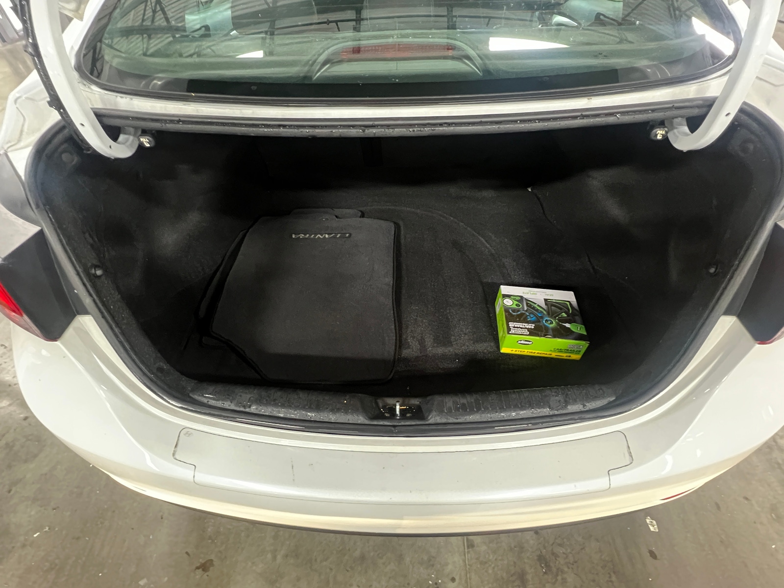 Thumbnail: 2016 Hyundai Elantra - 7