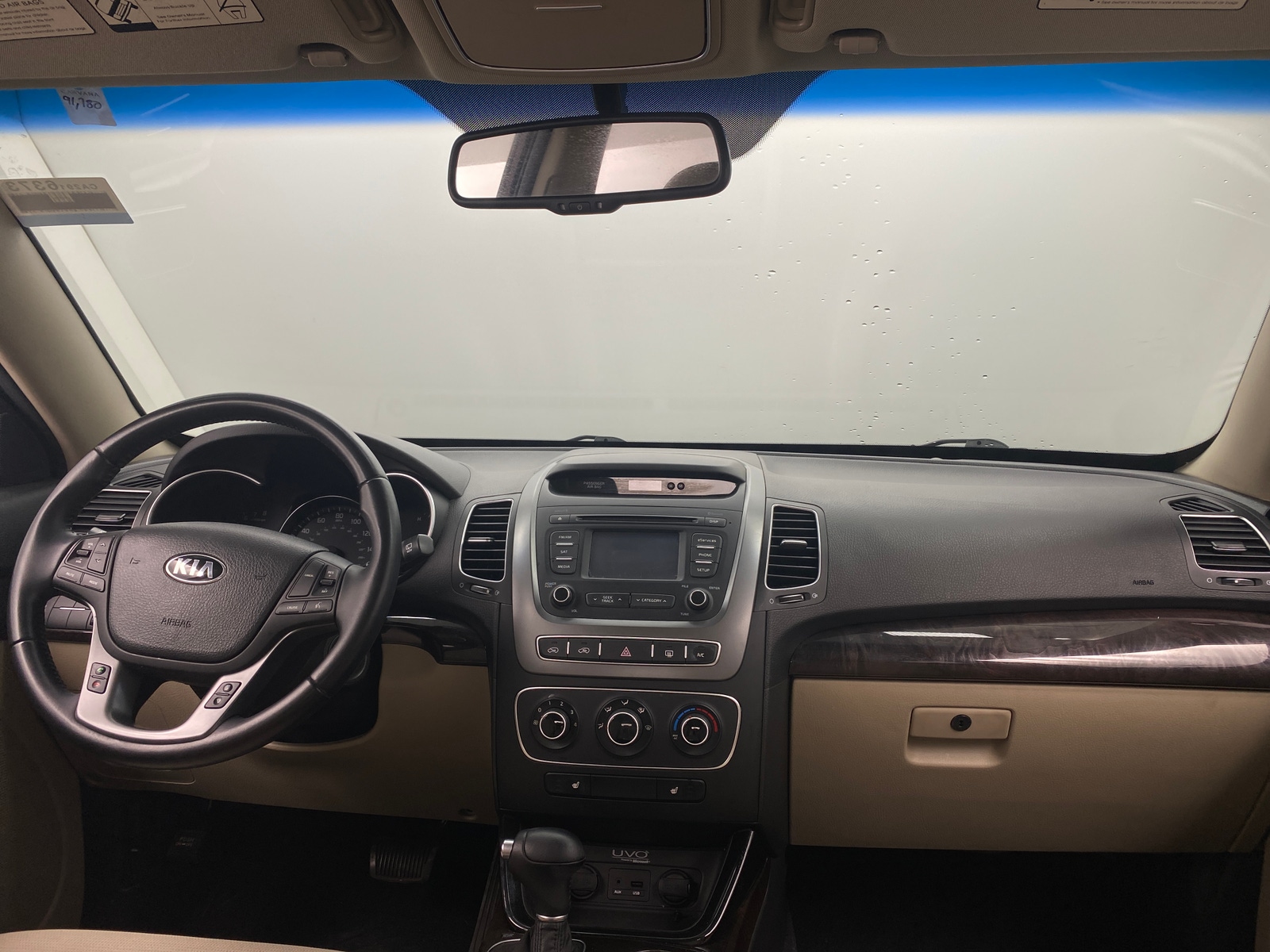 Thumbnail: 2014 Kia Sorento - 3