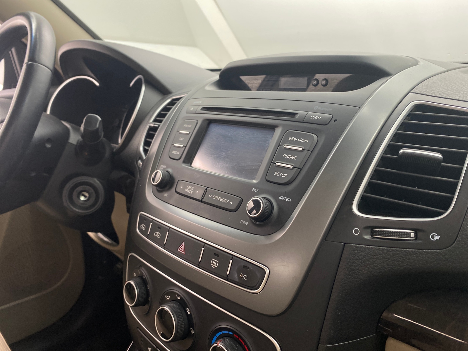 Thumbnail: 2014 Kia Sorento - 4