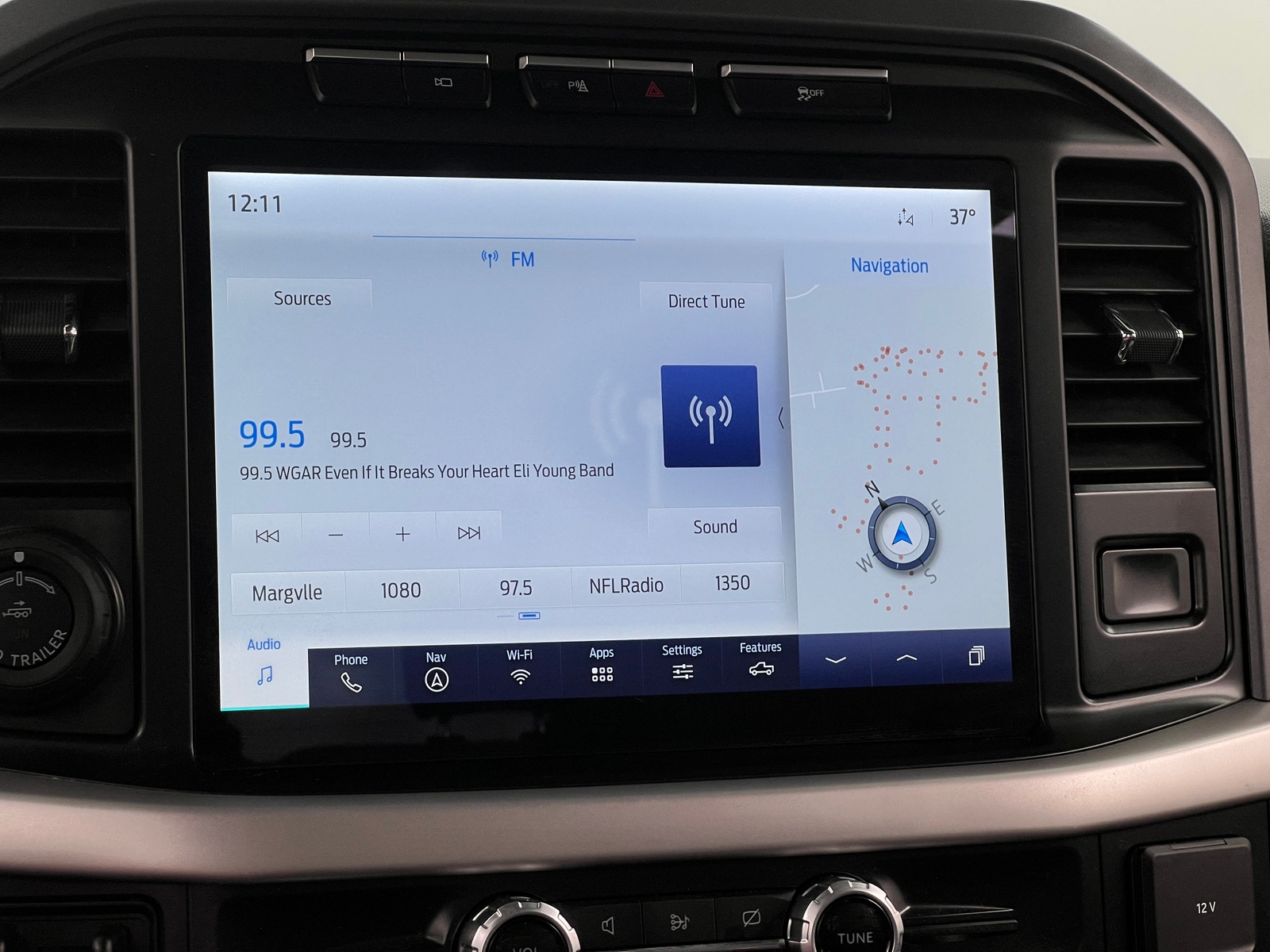 Thumbnail: 2022 Ford Econoline - 4