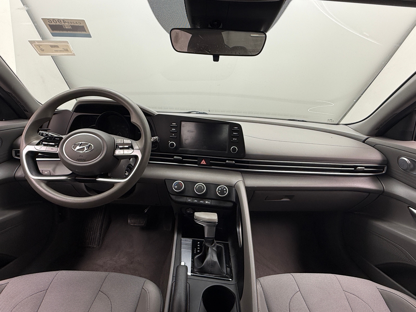 Thumbnail: 2021 Hyundai Elantra - 3