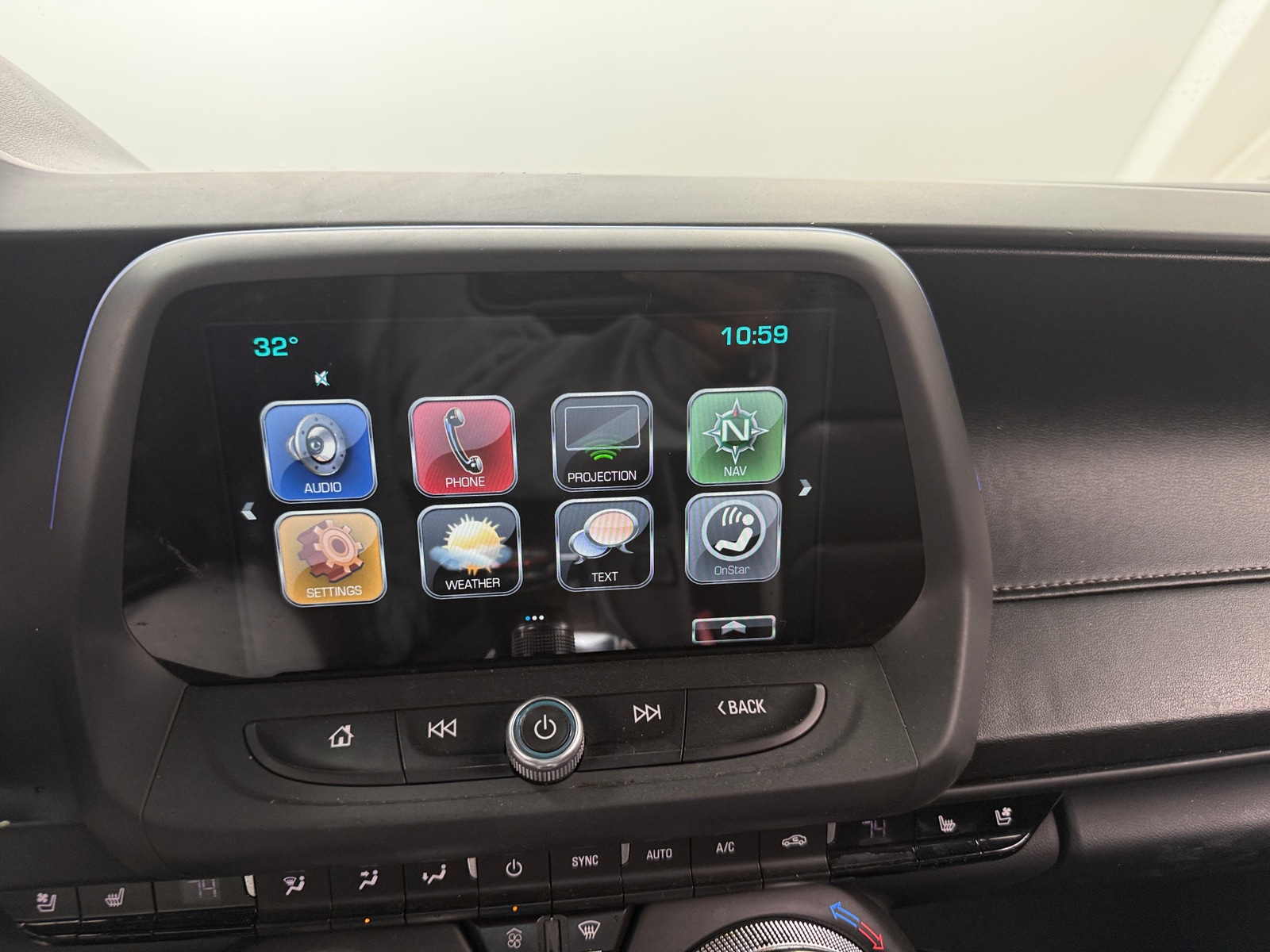 Thumbnail: 2017 Chevrolet Camaro - 2