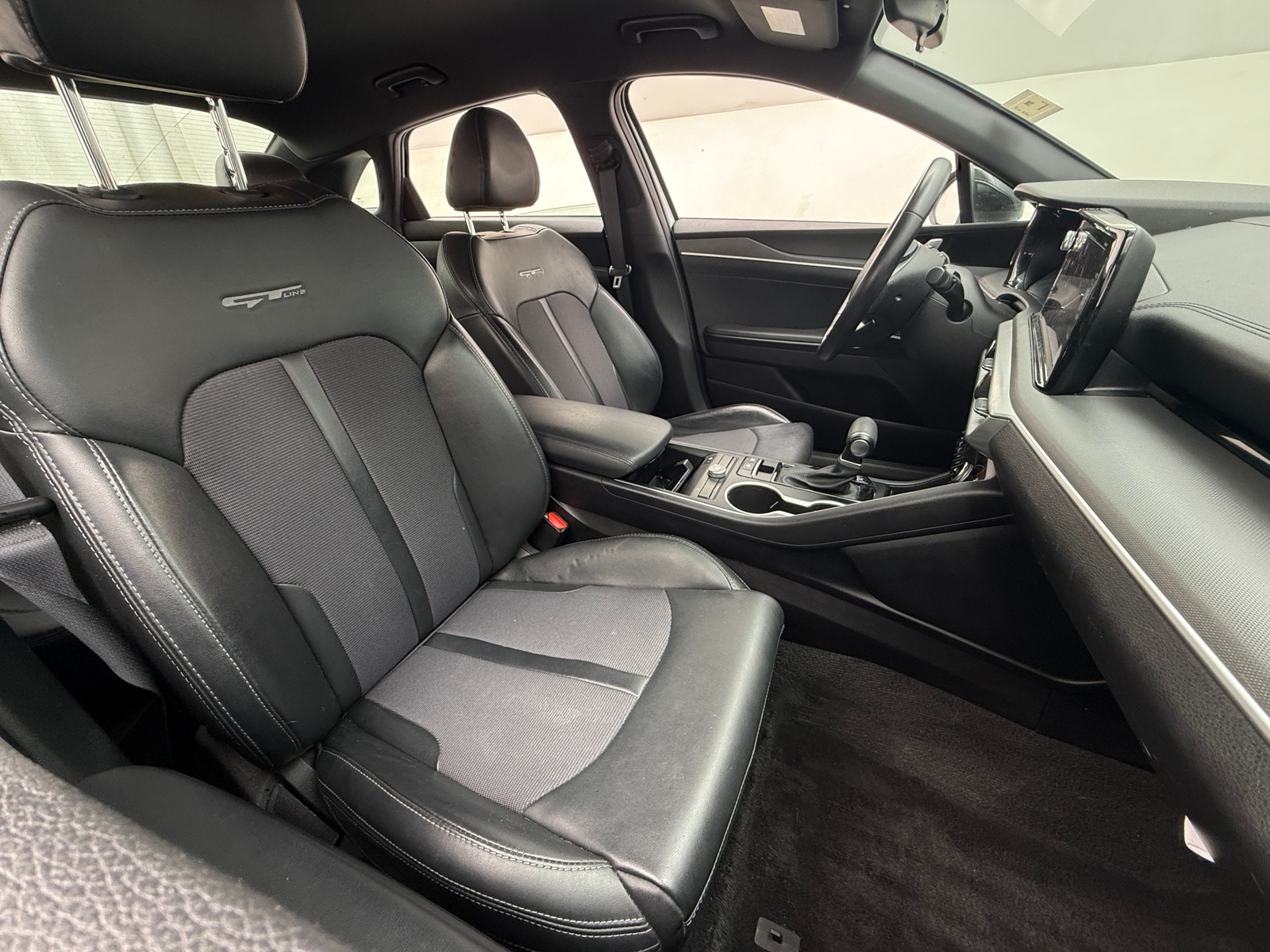 Thumbnail: 2022 Kia K5 - 2