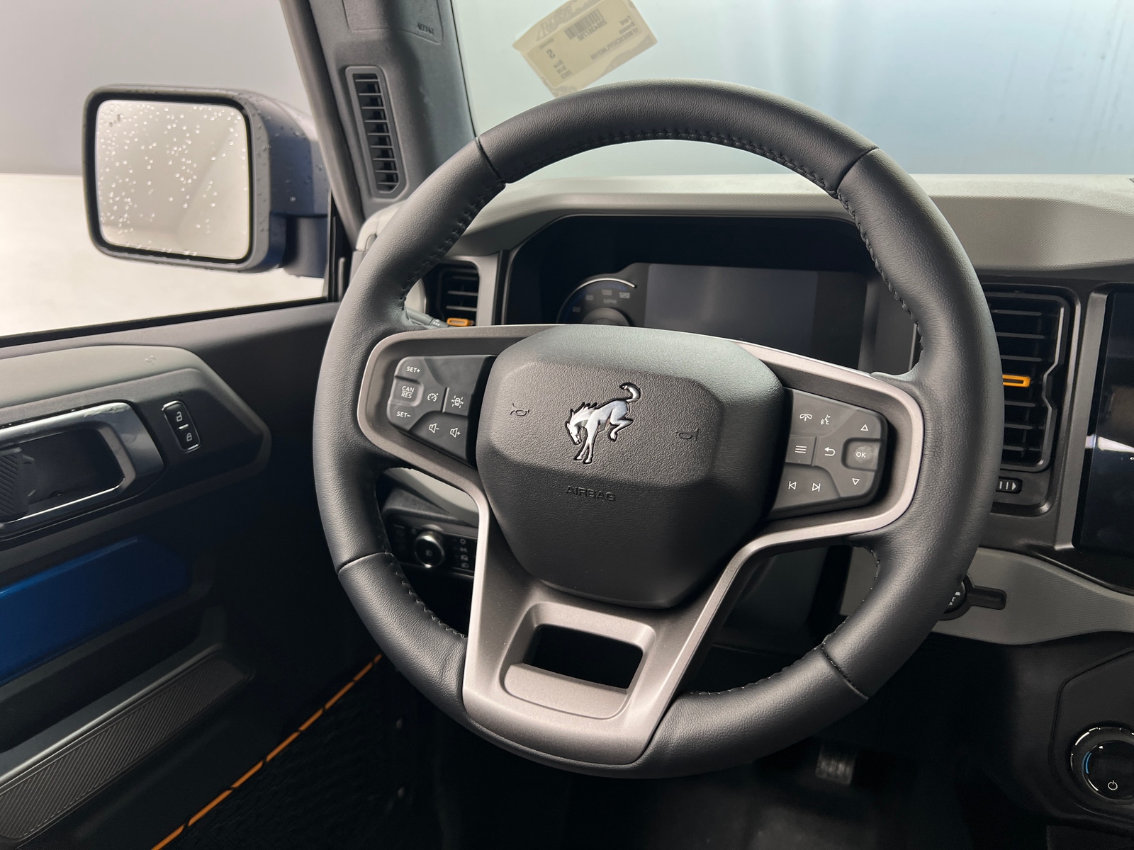 Thumbnail: 2023 Ford Bronco - 4