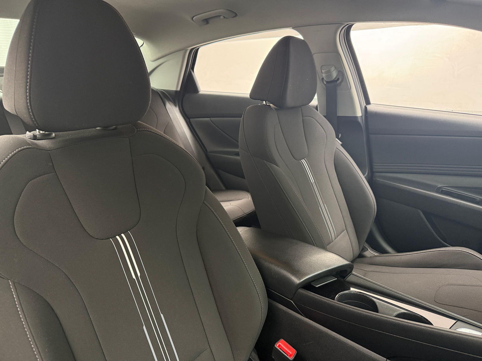 Thumbnail: 2023 Hyundai Elantra - 2