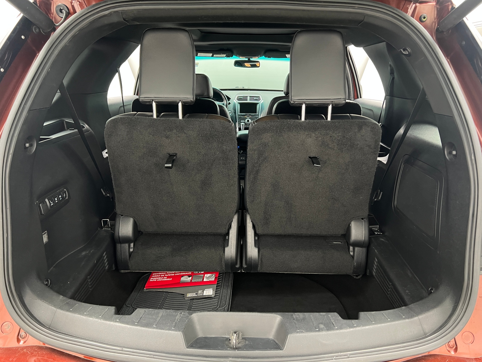 Thumbnail: 2016 Ford Explorer - 6