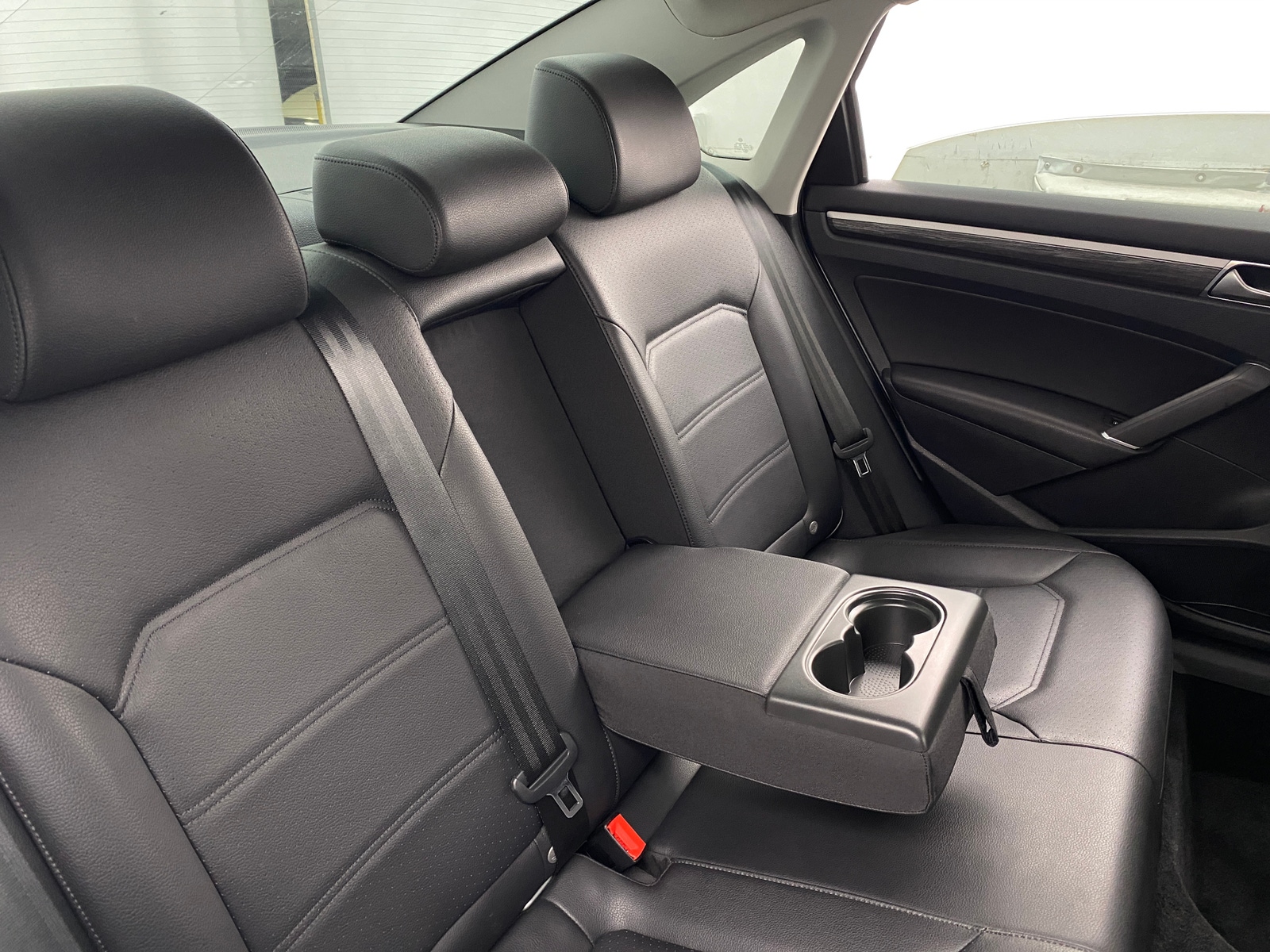 Thumbnail: 2018 Volkswagen Passat - 5