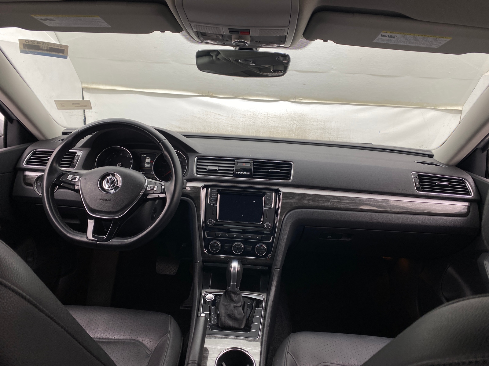 Thumbnail: 2018 Volkswagen Passat - 2