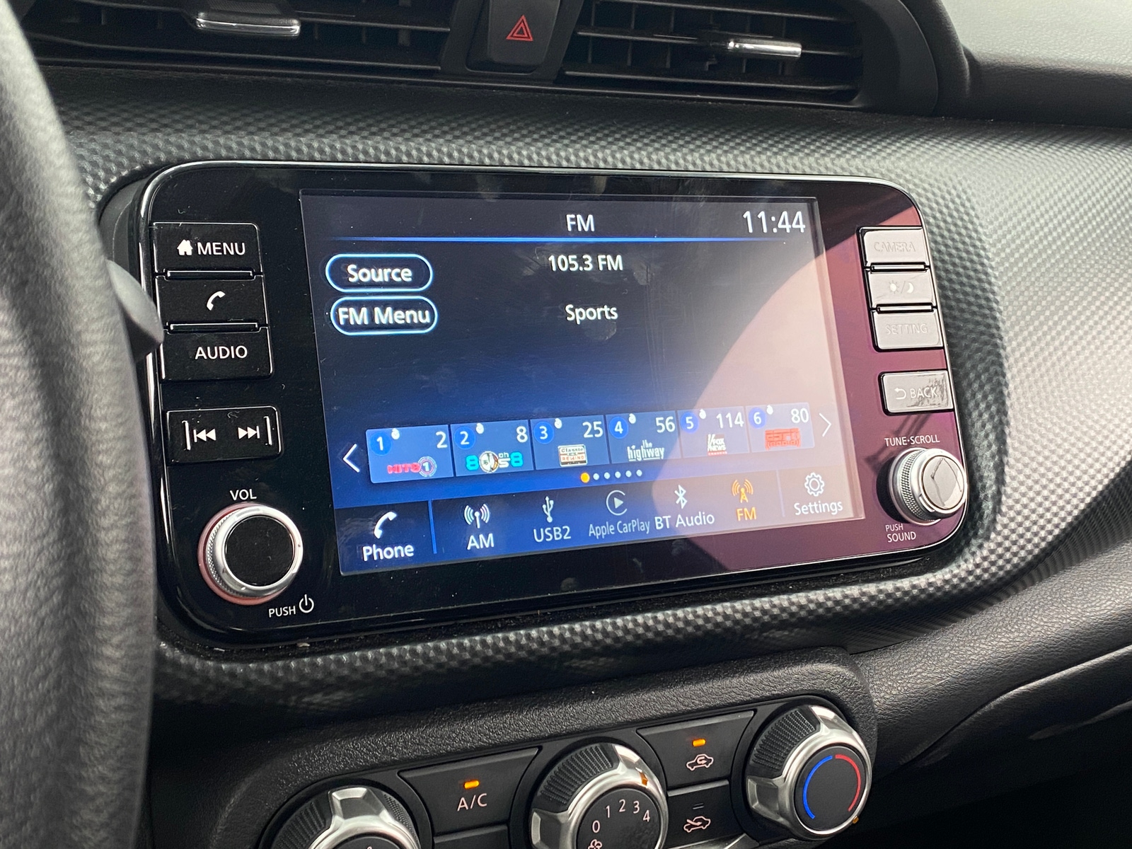 Thumbnail: 2024 Nissan Kicks - 4