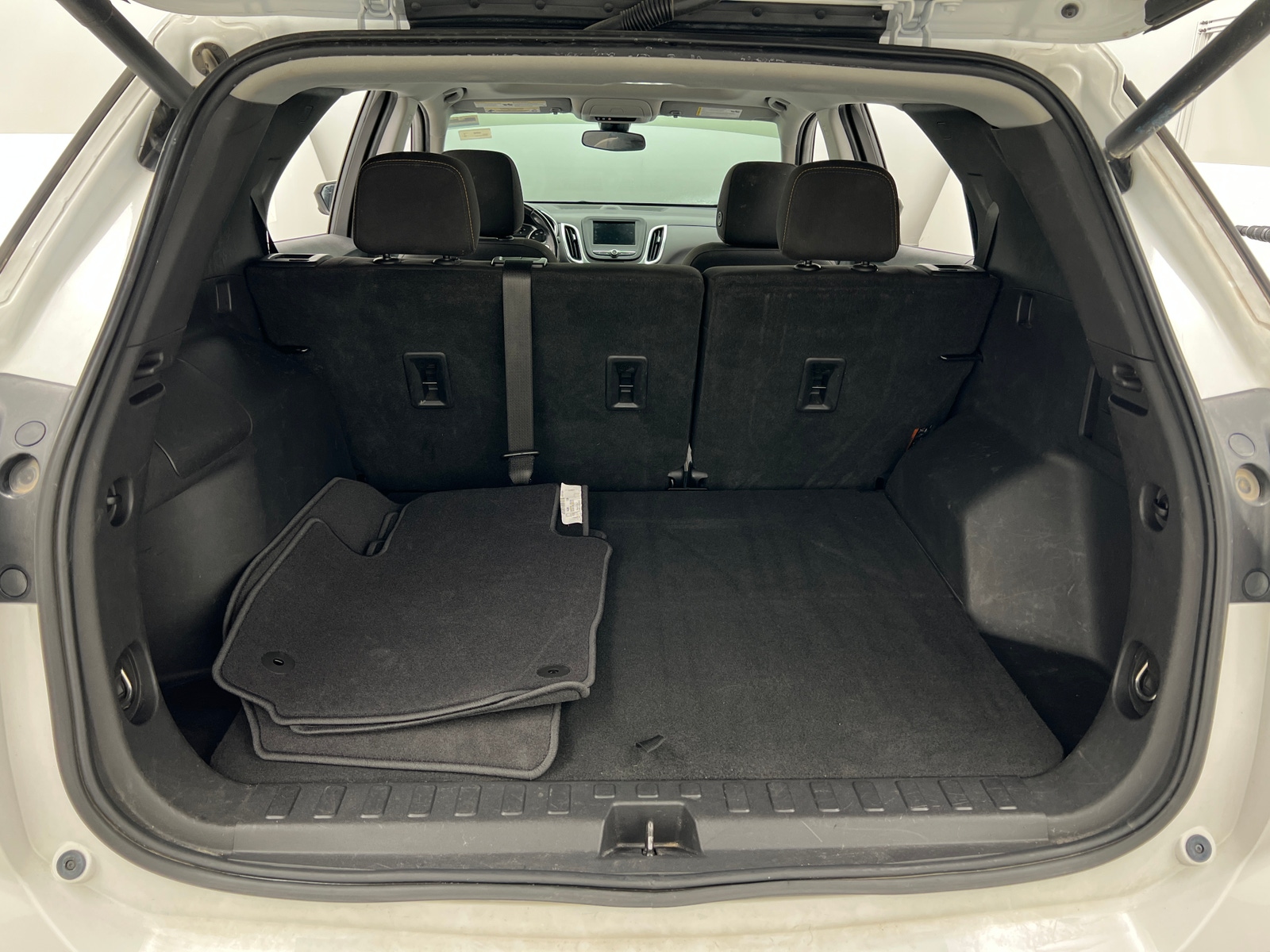 Thumbnail: 2021 Chevrolet Equinox - 7