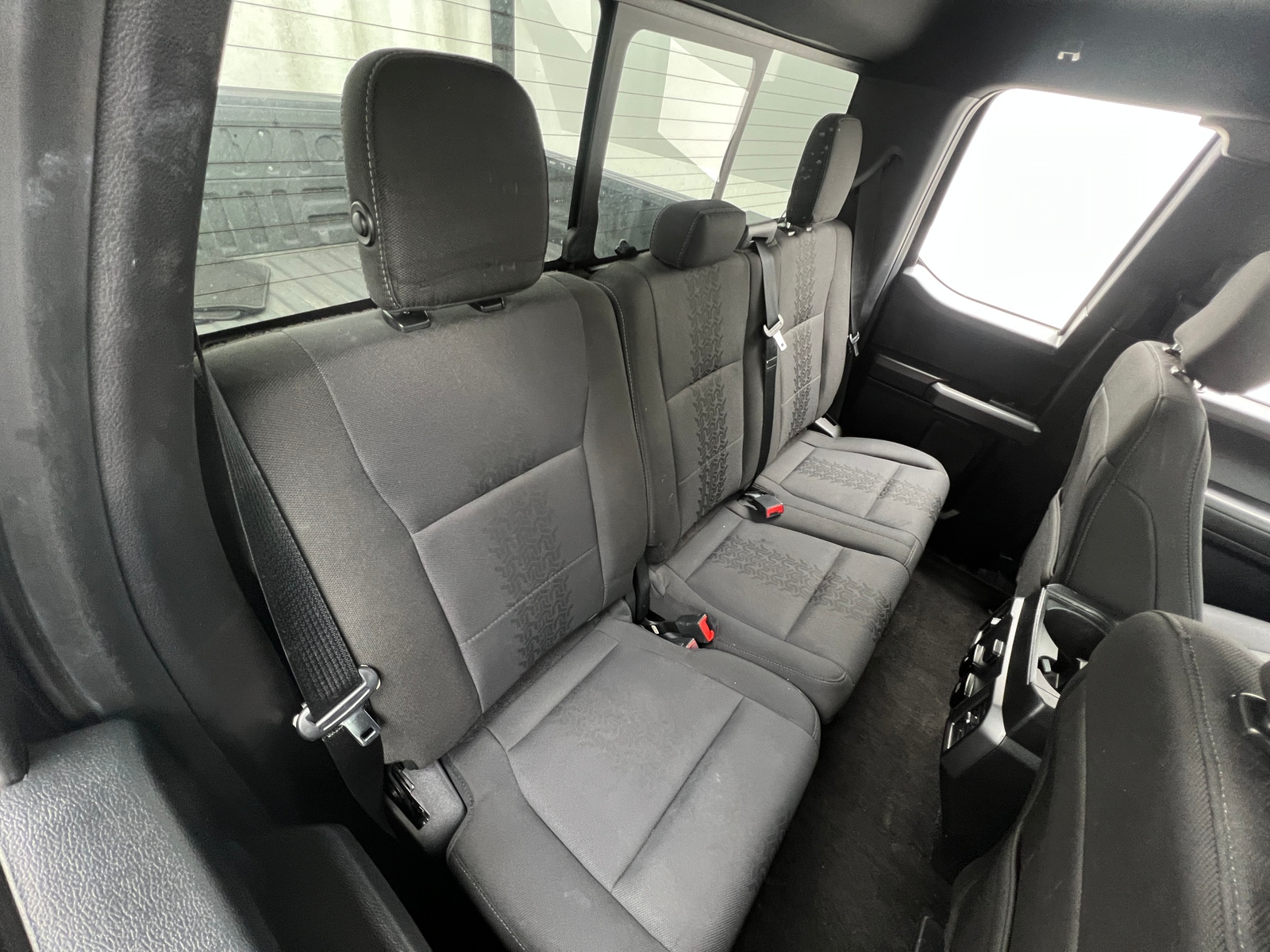 Thumbnail: 2018 Ford Econoline - 6