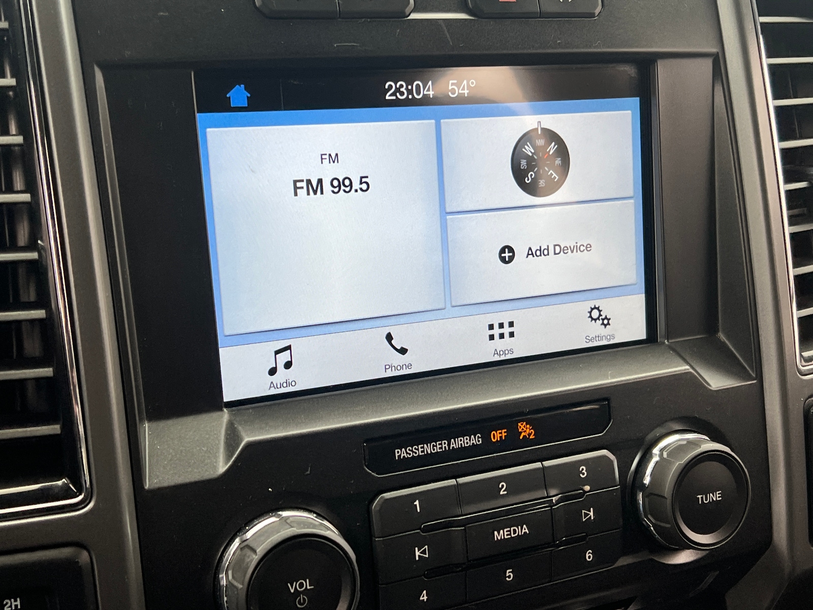 Thumbnail: 2018 Ford Econoline - 4