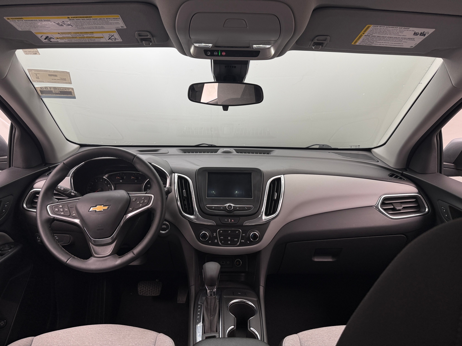 Thumbnail: 2023 Chevrolet Equinox - 3