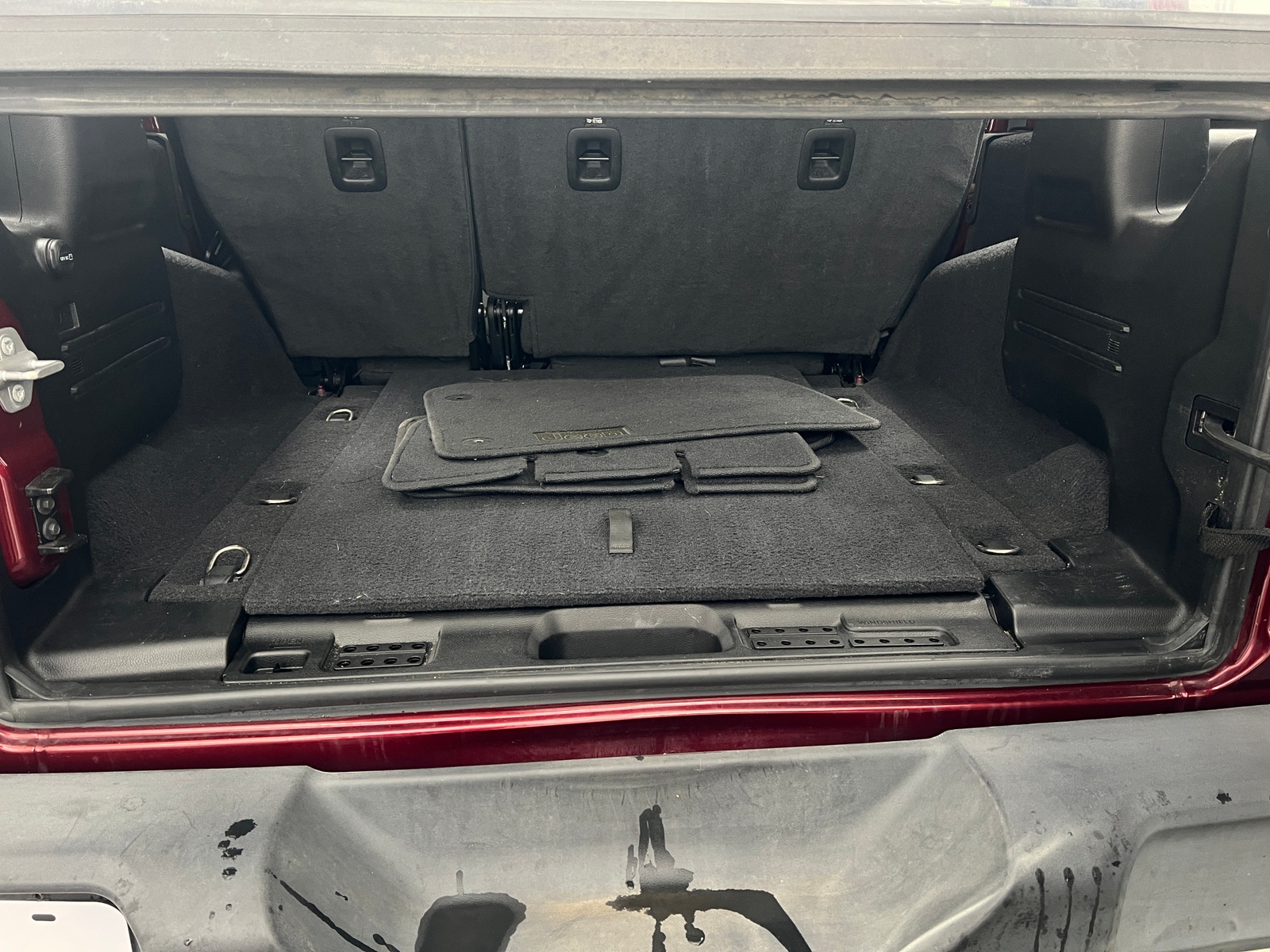 Thumbnail: 2021 Jeep Wrangler - 7