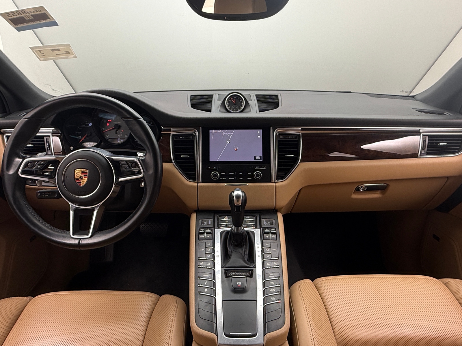 Thumbnail: 2018 Porsche Macan - 2