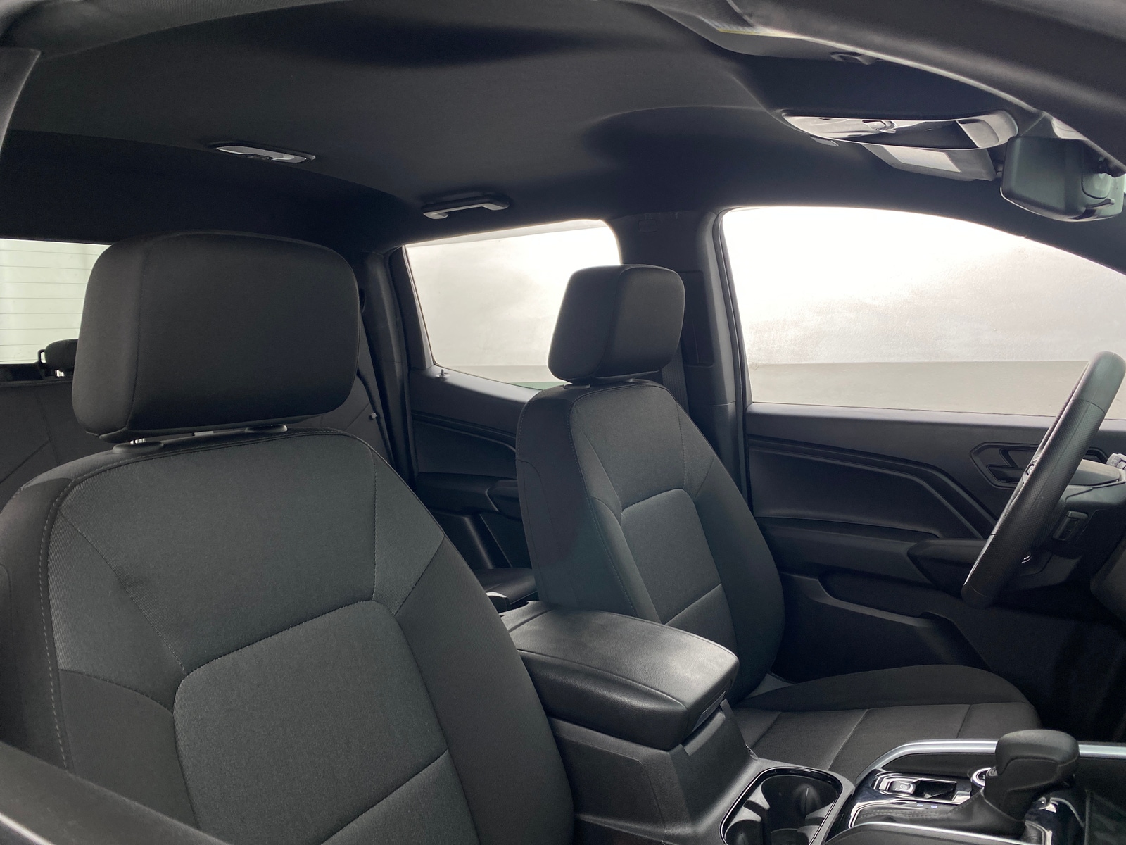 Thumbnail: 2023 Chevrolet Colorado - 2