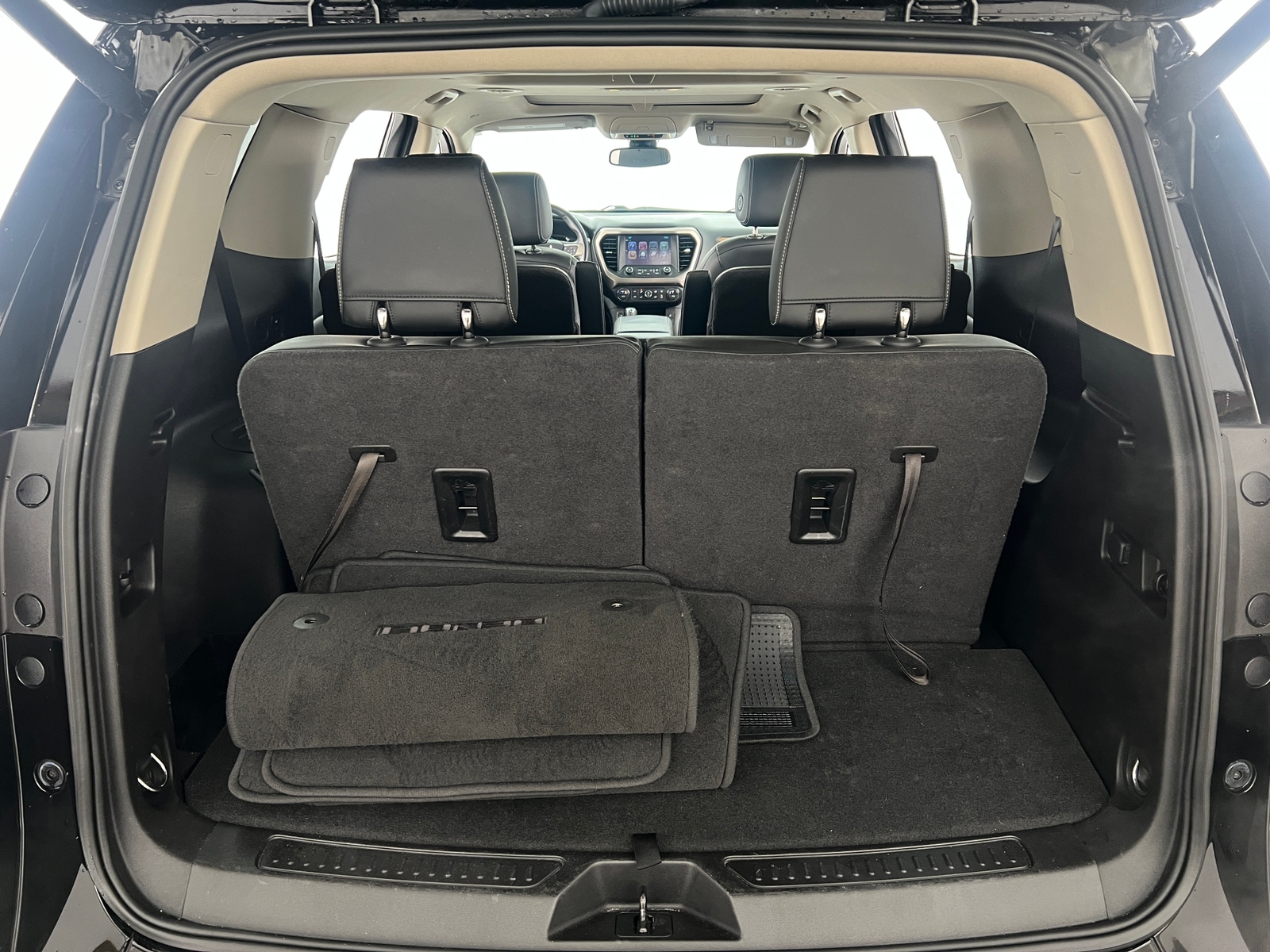 Thumbnail: 2017 GMC Acadia - 6