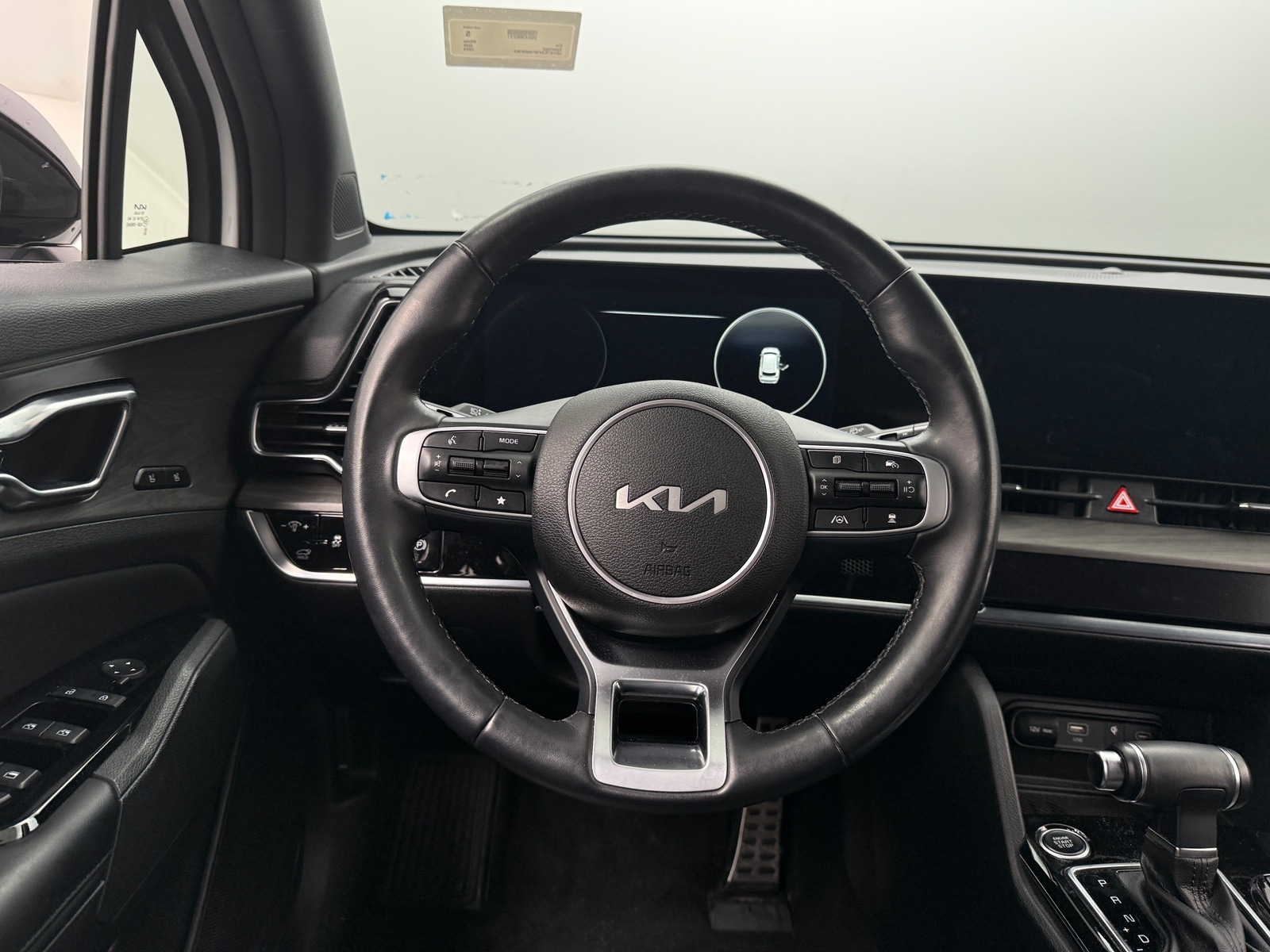 Thumbnail: 2023 Kia Sportage - 4