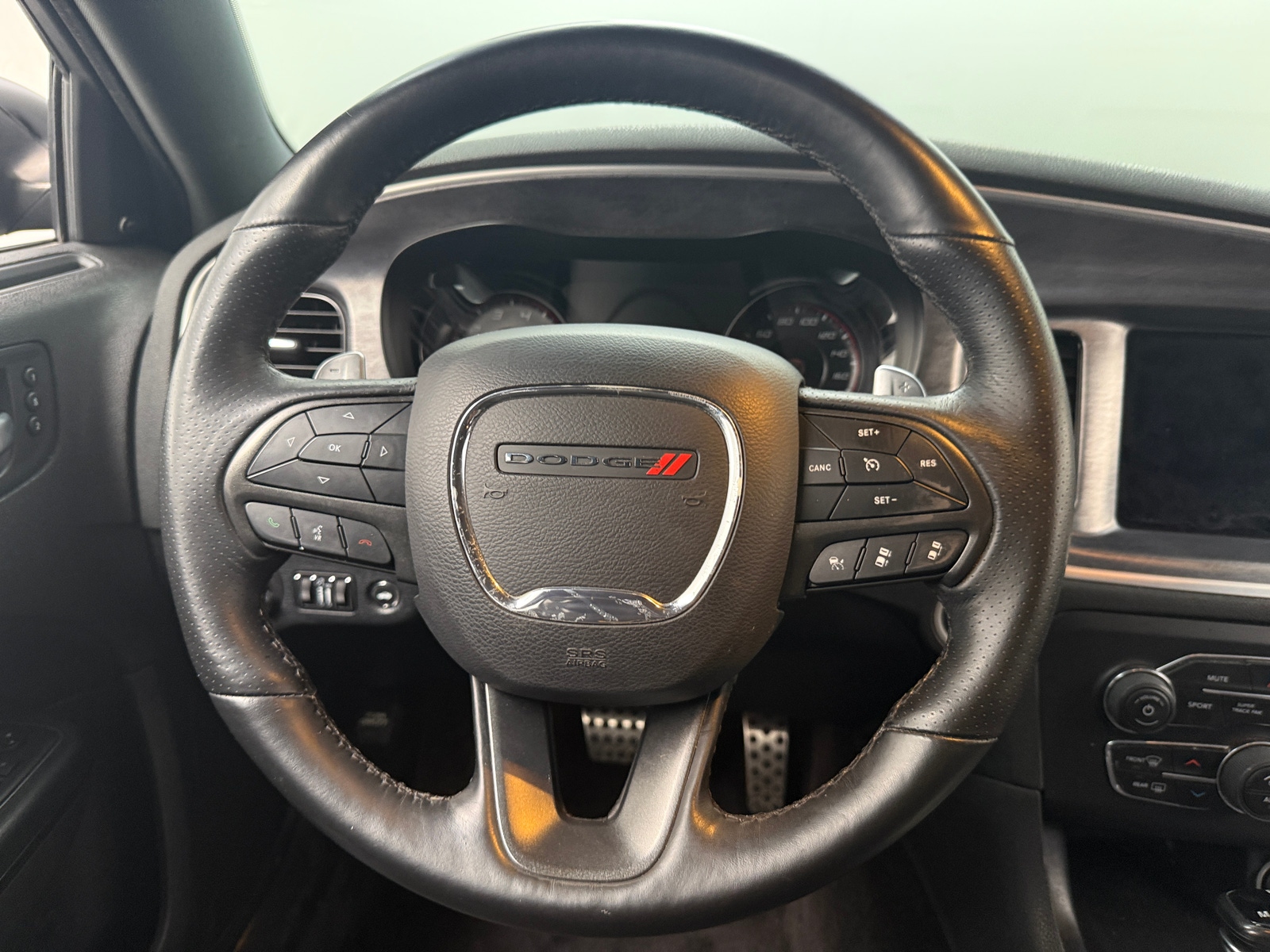 Thumbnail: 2017 Dodge Charger - 5