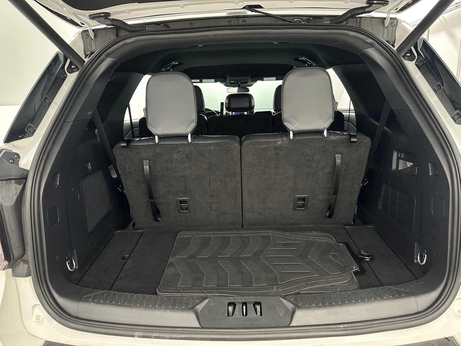 Thumbnail: 2025 Ford Explorer - 7