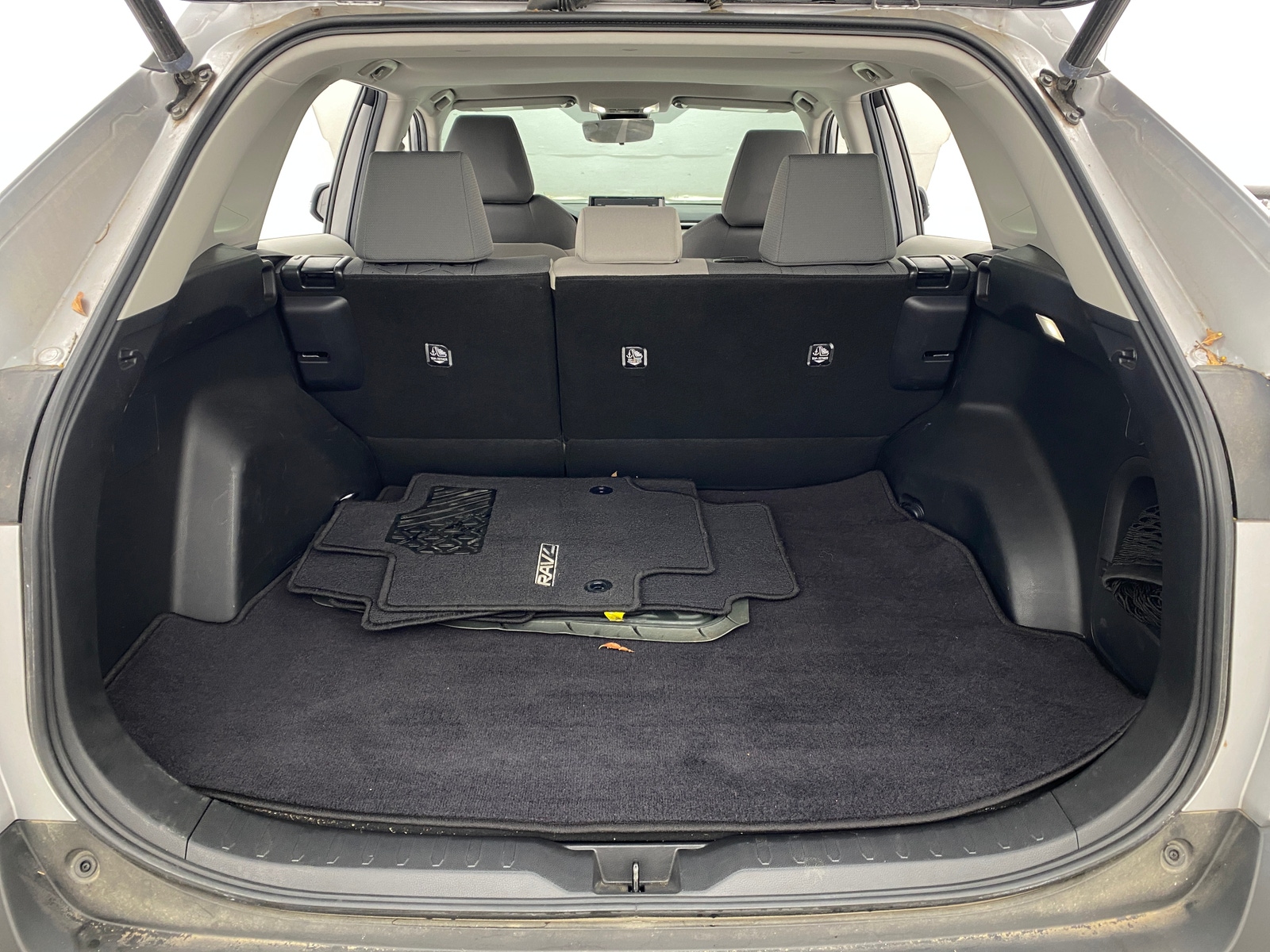 Thumbnail: 2022 Toyota RAV4 - 7