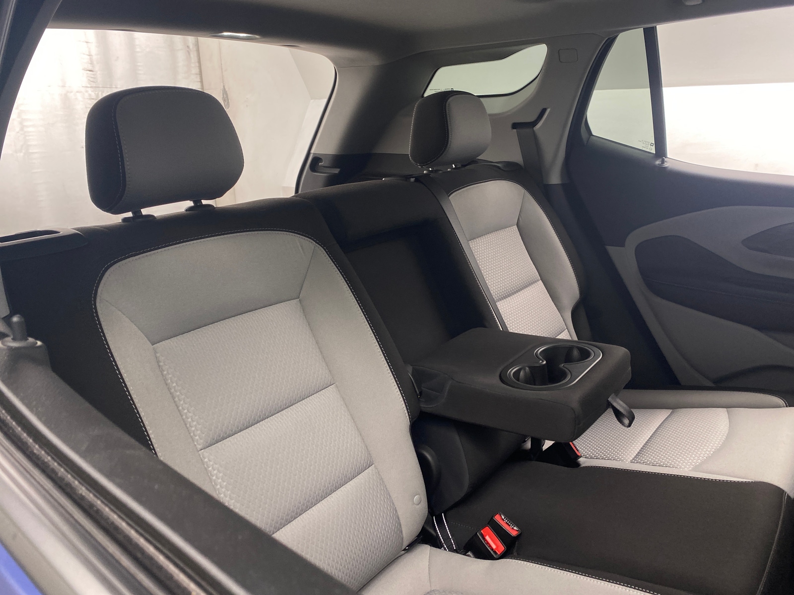 Thumbnail: 2022 GMC Terrain - 6