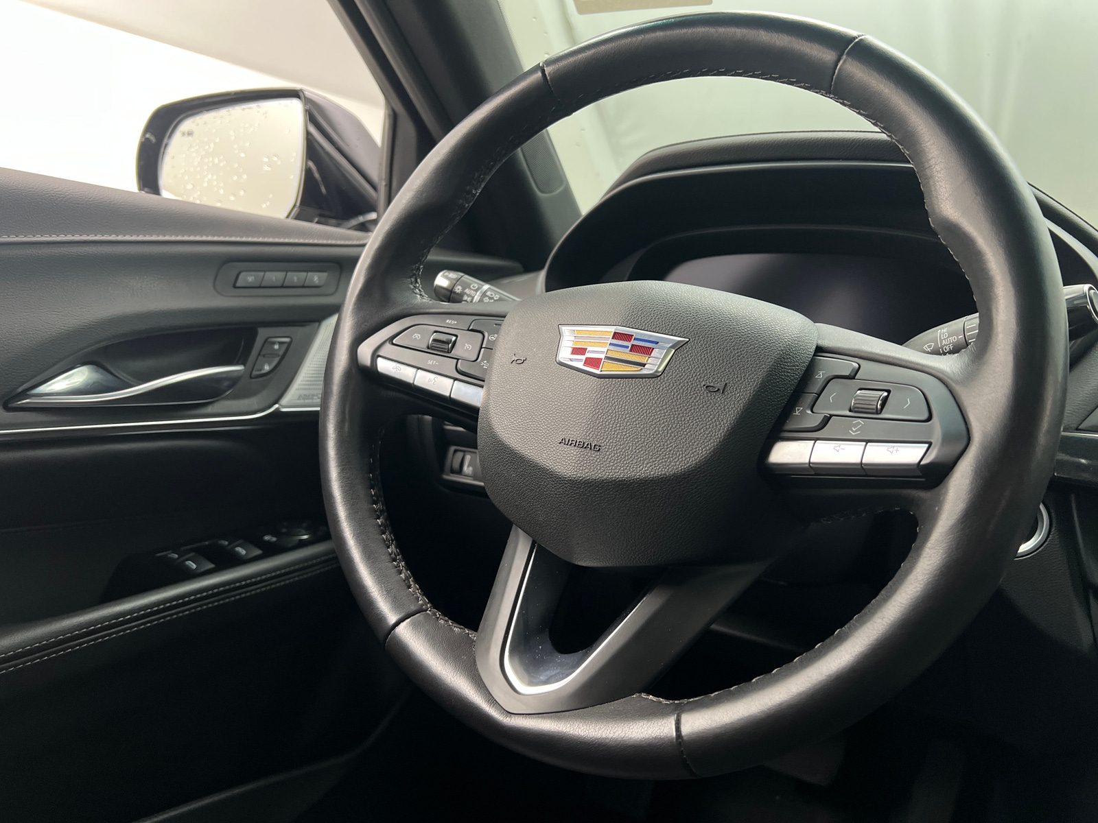 Thumbnail: 2023 Cadillac CT4 - 4