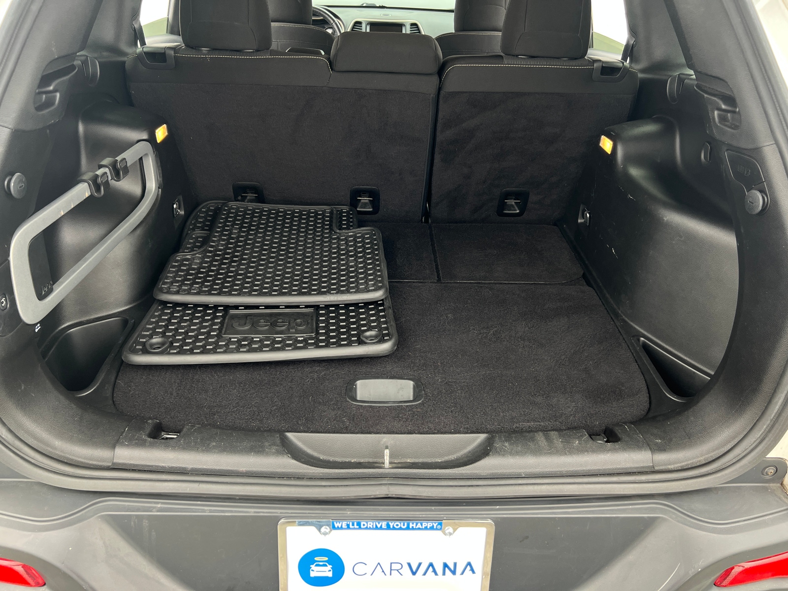 Thumbnail: 2016 Jeep Cherokee - 7