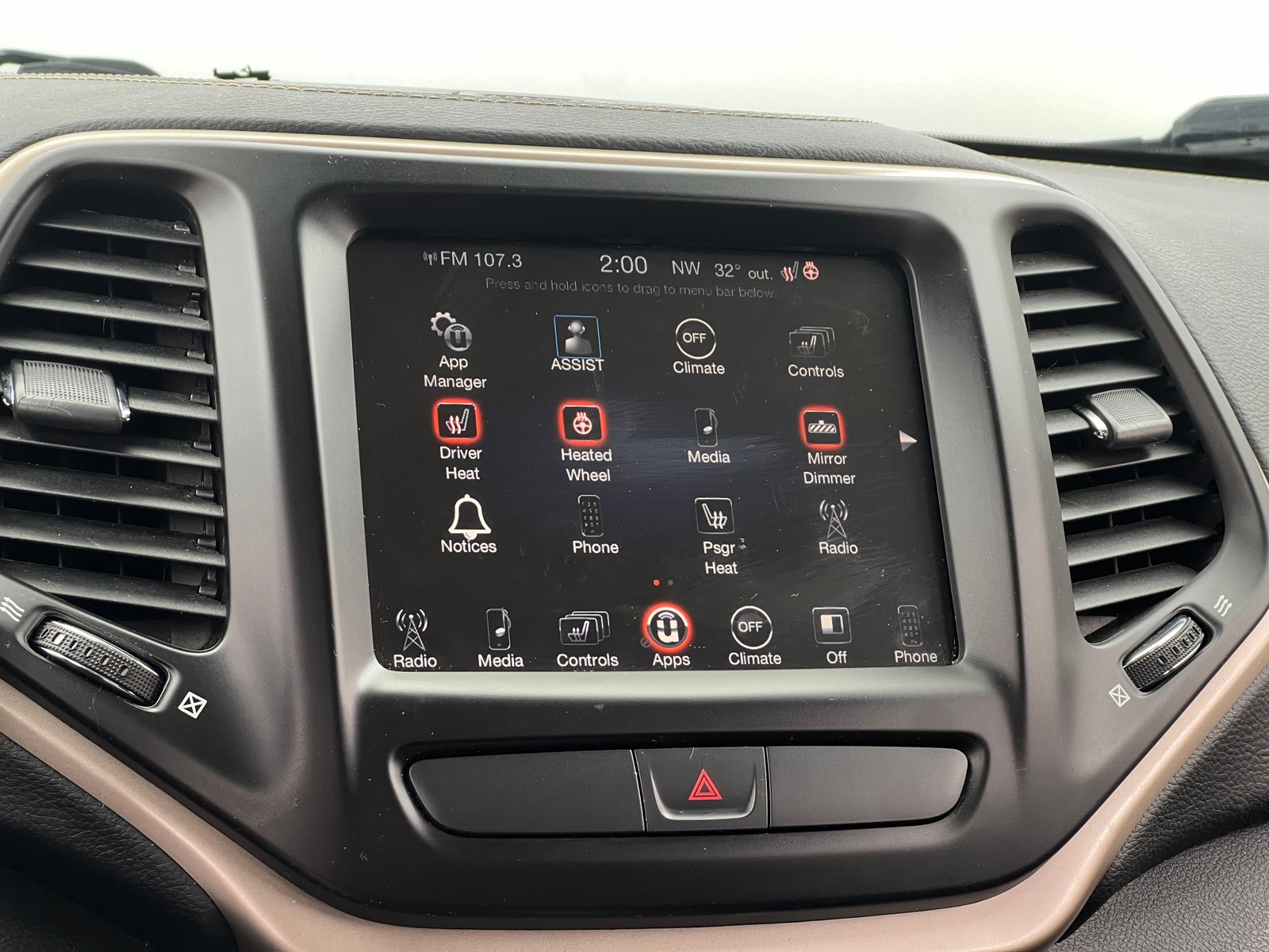 Thumbnail: 2016 Jeep Cherokee - 4