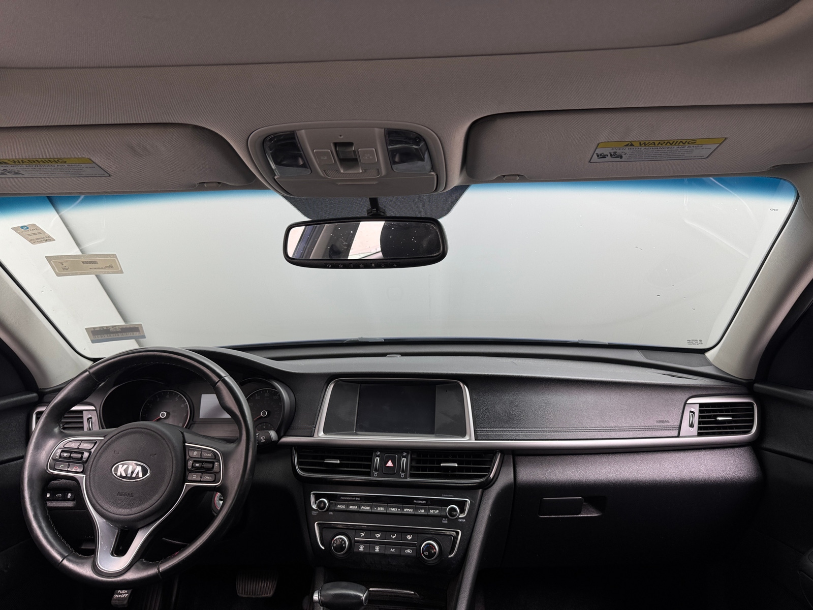 Thumbnail: 2018 Kia Optima - 3